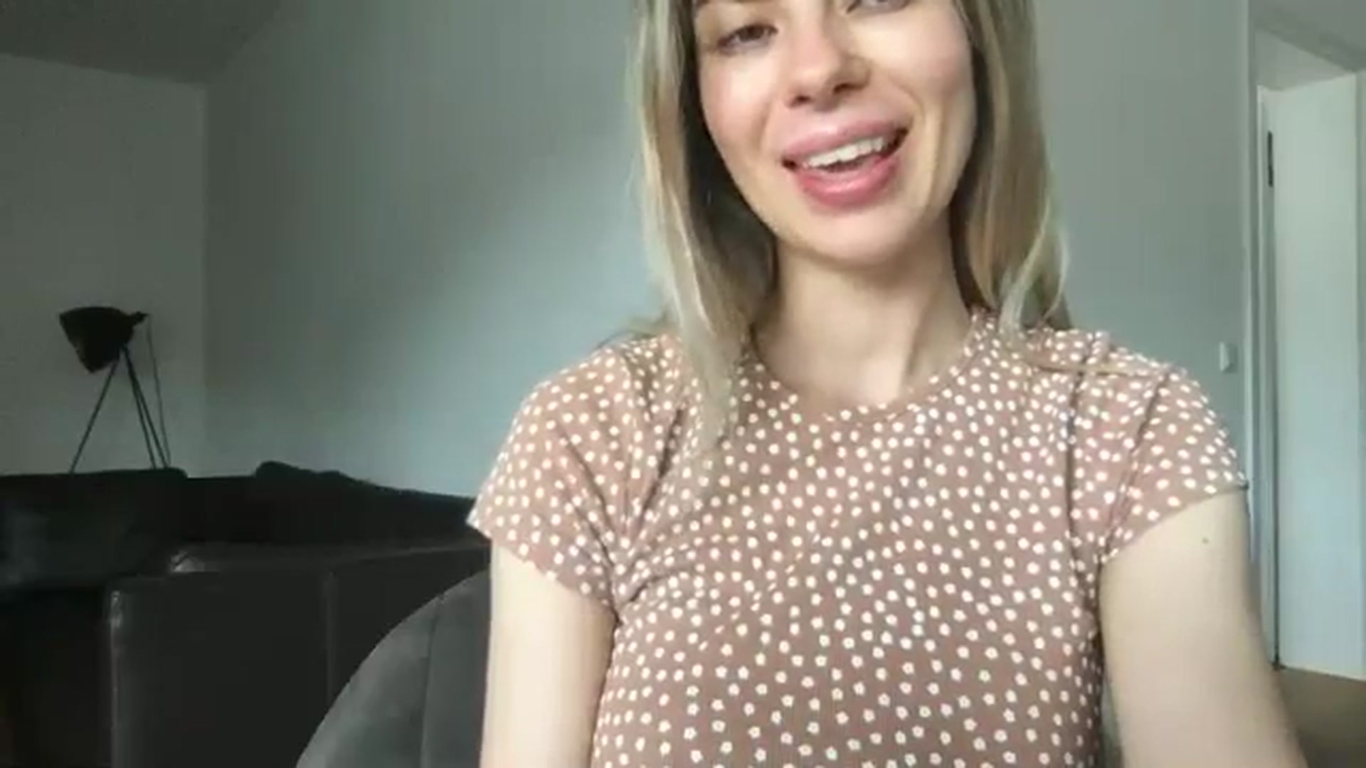 Gallery image thumbnail from neverinmylife's myfreecams stream on, 06/11/2024, 10:14 image 2 of 20
