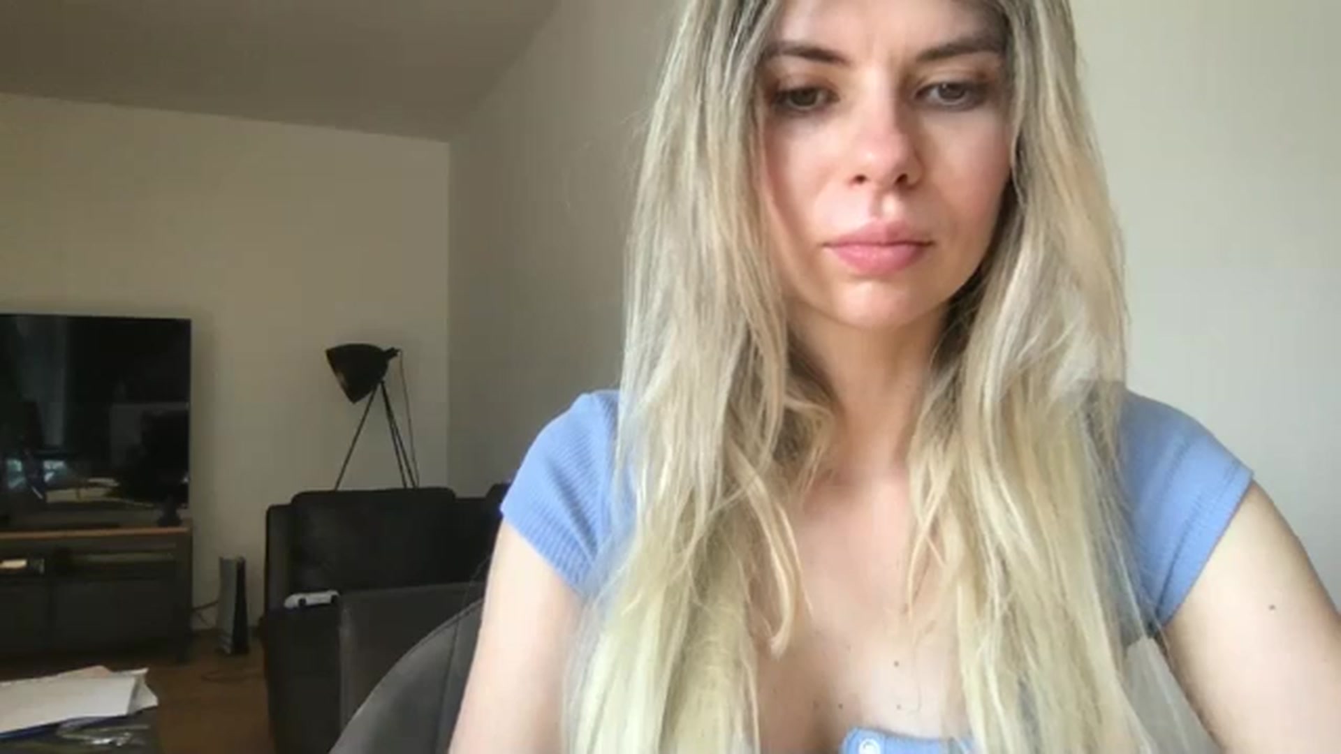 Gallery image thumbnail from neverinmylife's myfreecams stream on, 06/16/2024, 16:01 image 18 of 20