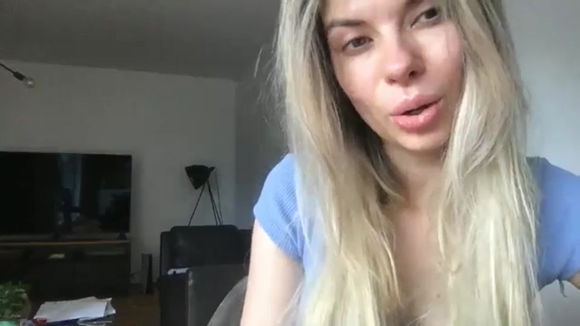 Gallery image thumbnail from neverinmylife's myfreecams stream on, 06/16/2024, 16:01 image 7 of 20
