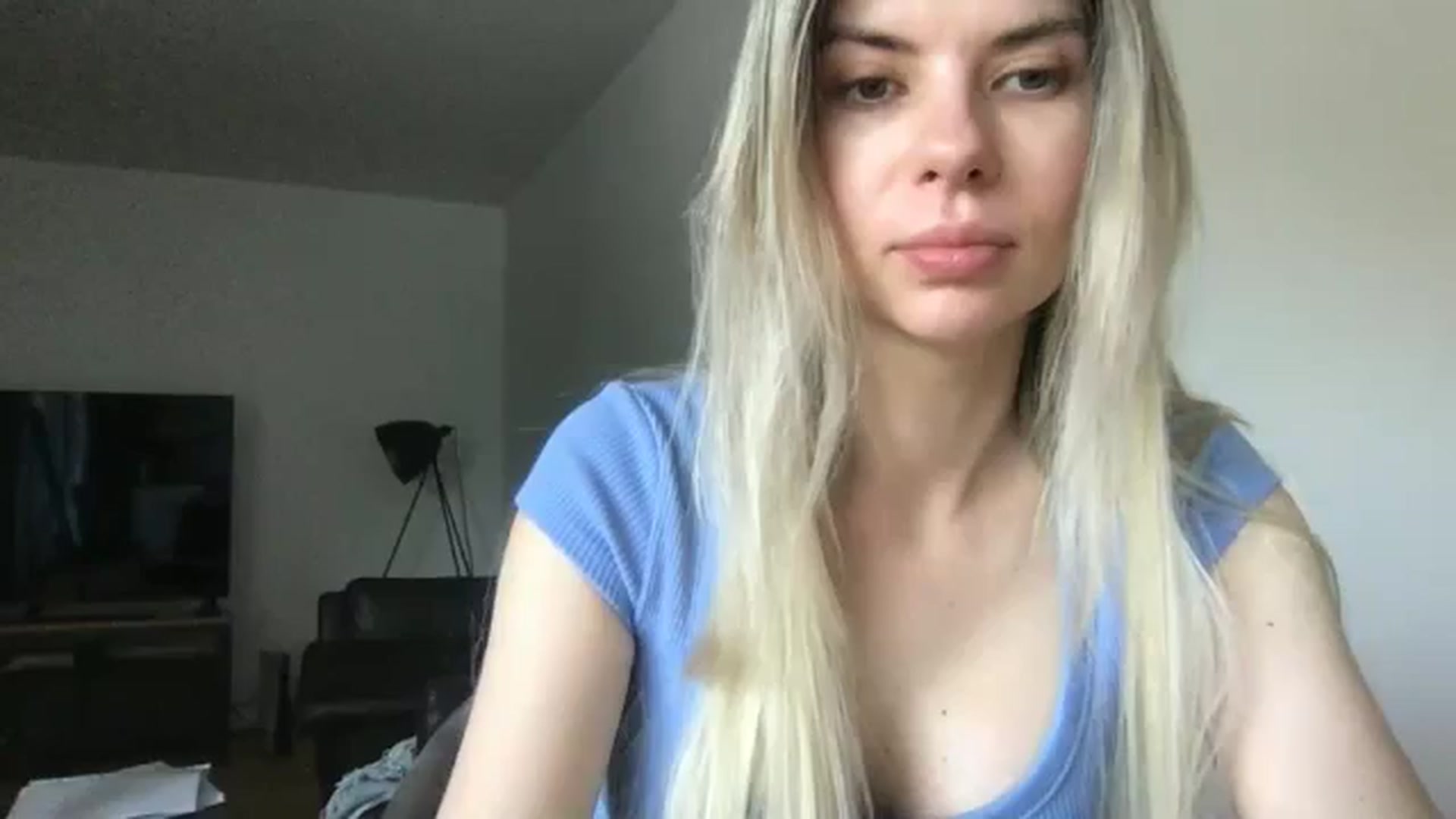 Gallery image thumbnail from neverinmylife's myfreecams stream on, 06/17/2024, 09:47 image 3 of 20
