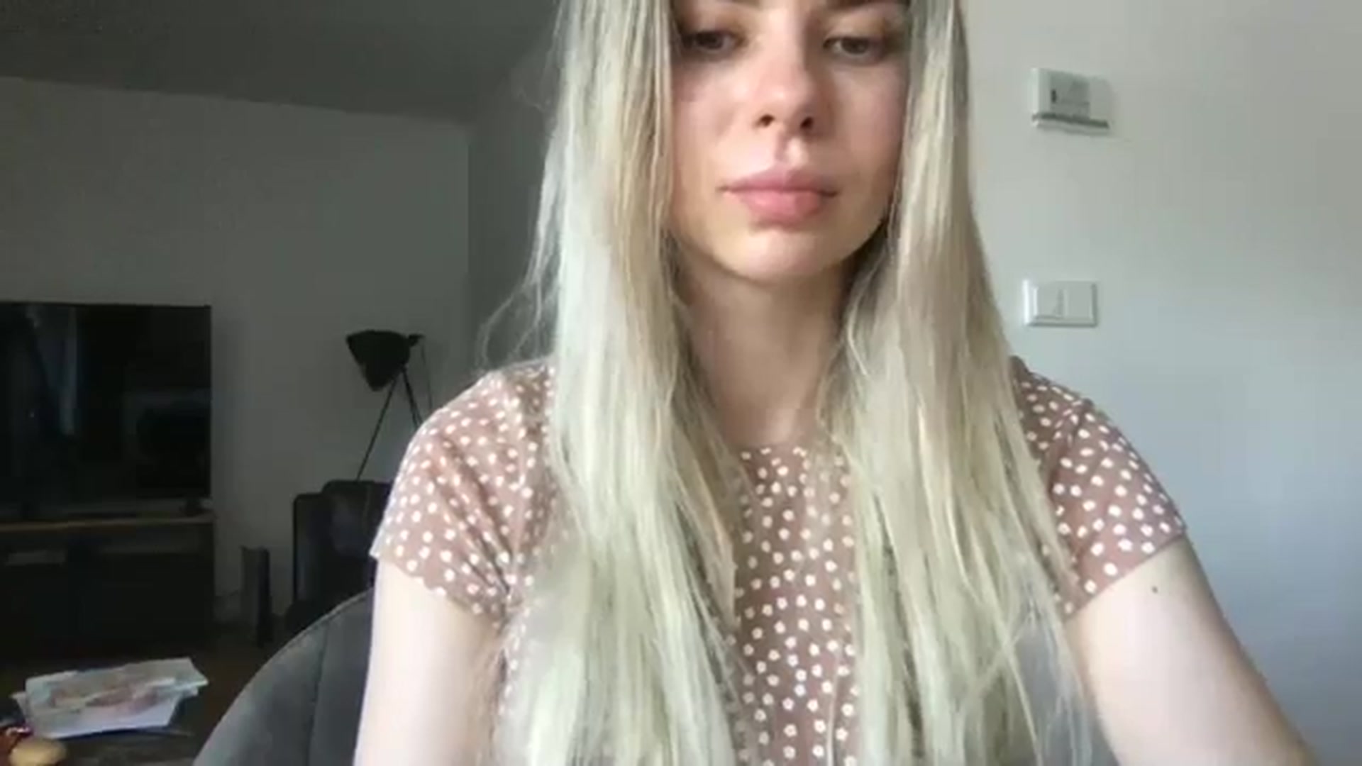 Gallery image thumbnail from neverinmylife's myfreecams stream on, 06/18/2024, 12:51 image 5 of 20