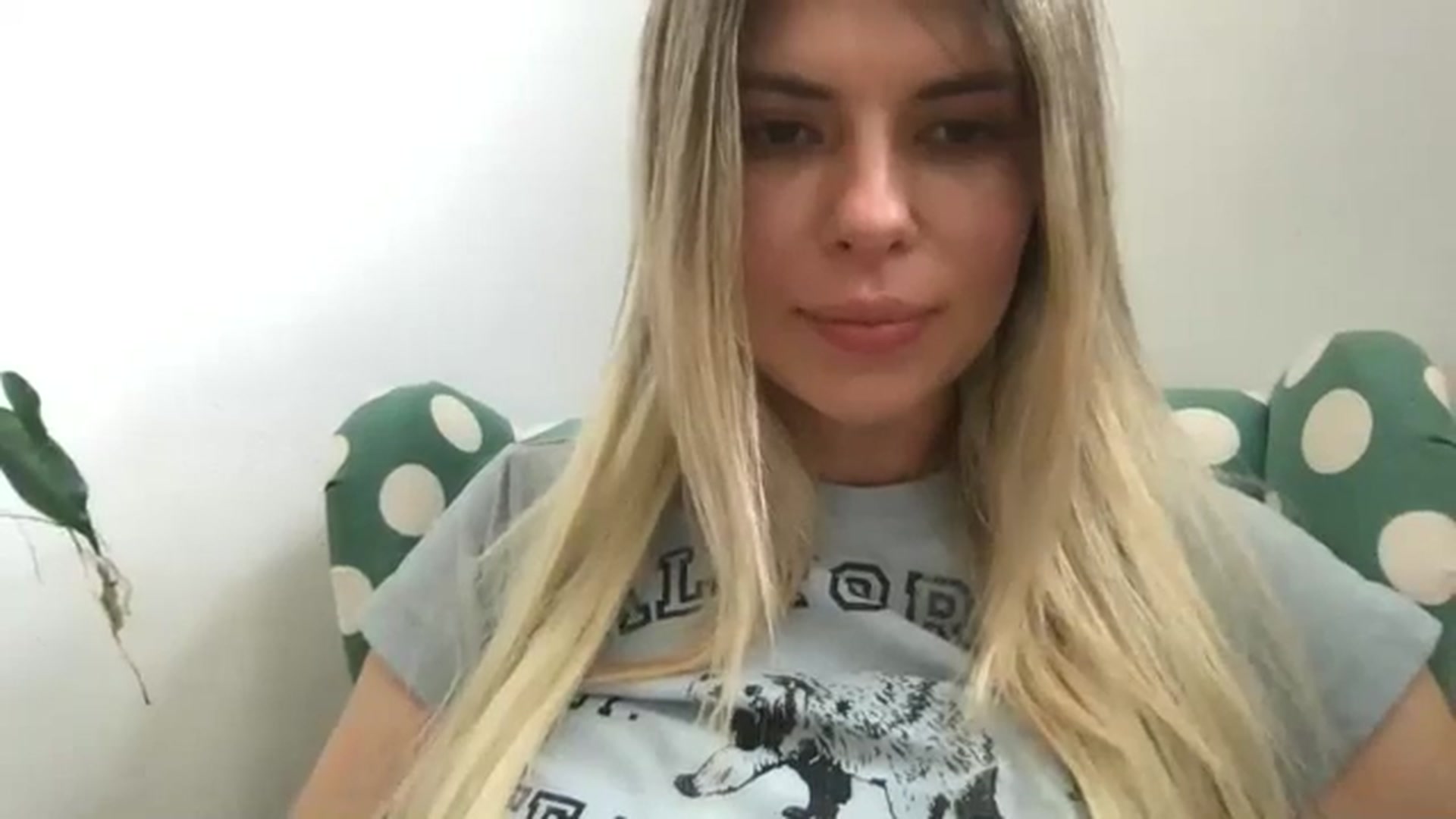 Gallery image thumbnail from neverinmylife's myfreecams stream on, 07/01/2024, 13:01 image 18 of 20