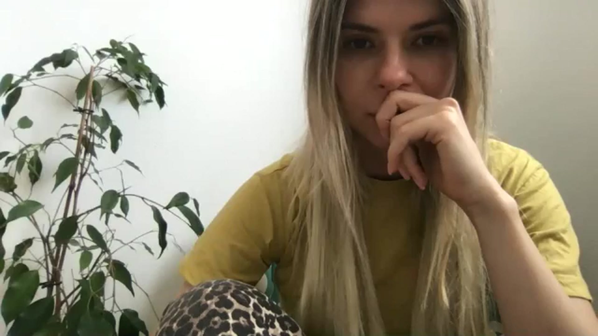 Gallery image thumbnail from neverinmylife's myfreecams stream on, 07/03/2024, 11:00 image 6 of 20