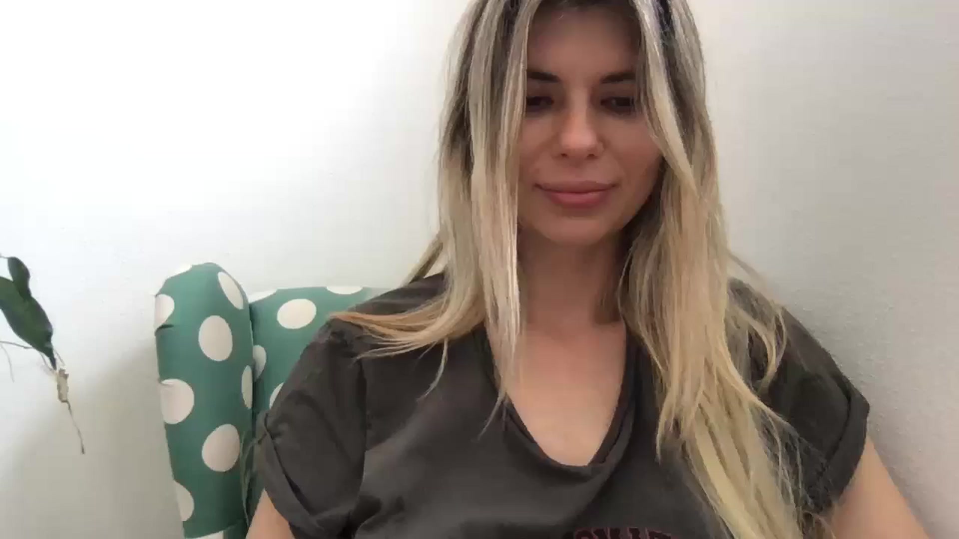 Gallery image thumbnail from neverinmylife's myfreecams stream on, 07/05/2024, 10:02 image 15 of 20