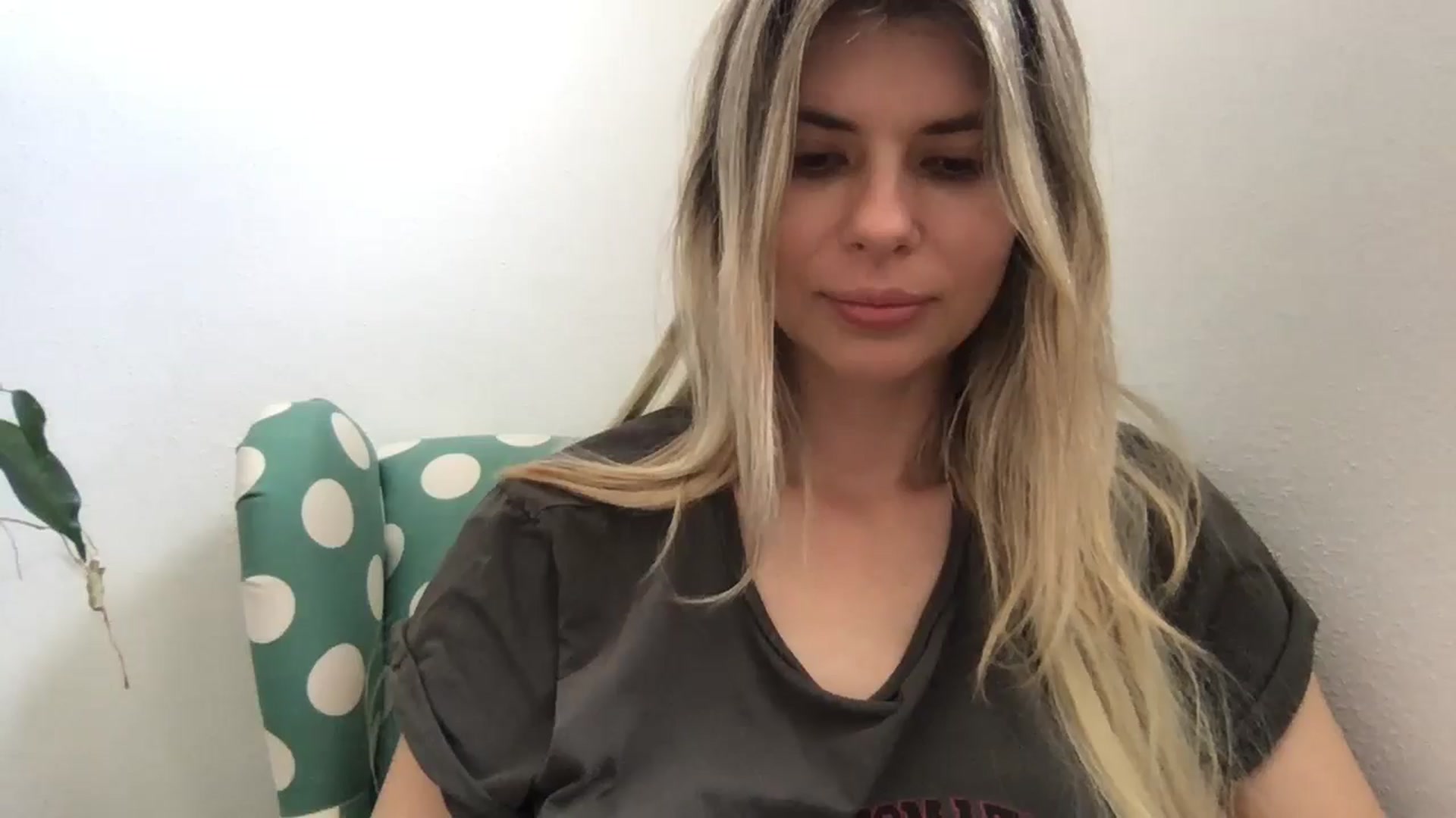 Gallery image thumbnail from neverinmylife's myfreecams stream on, 07/05/2024, 10:02 image 13 of 20