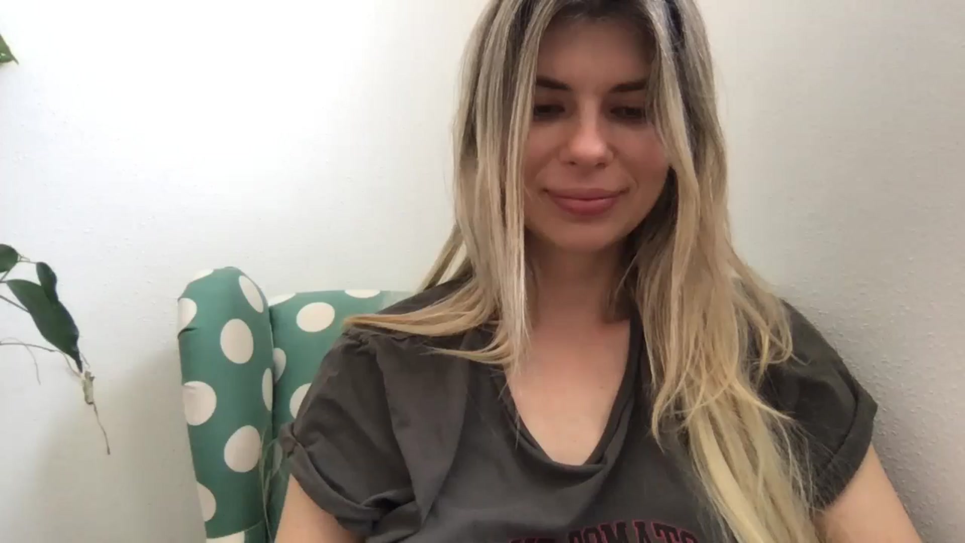 Gallery image thumbnail from neverinmylife's myfreecams stream on, 07/05/2024, 10:02 image 4 of 20