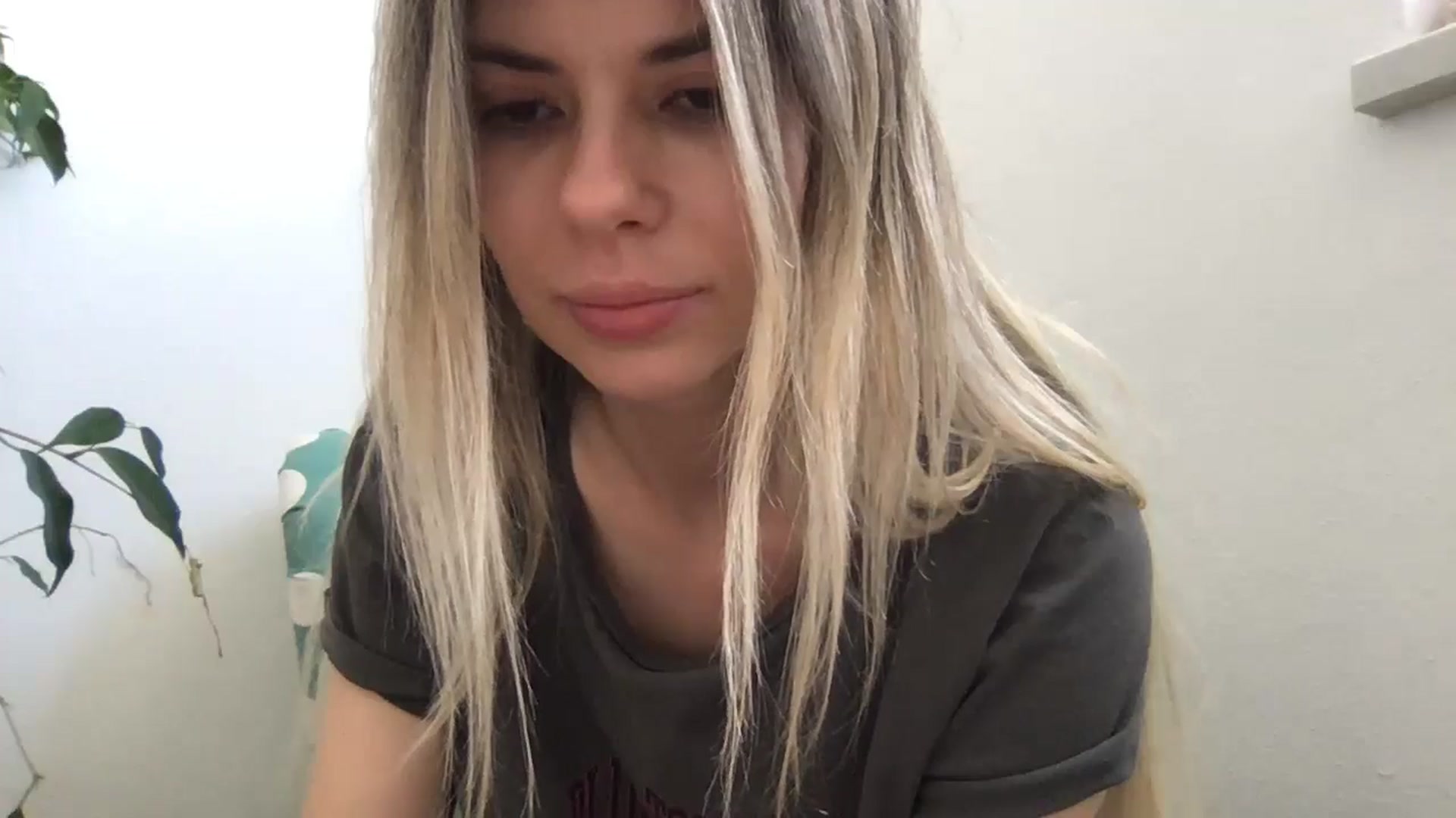 Gallery image thumbnail from neverinmylife's myfreecams stream on, 07/05/2024, 12:08 image 9 of 20
