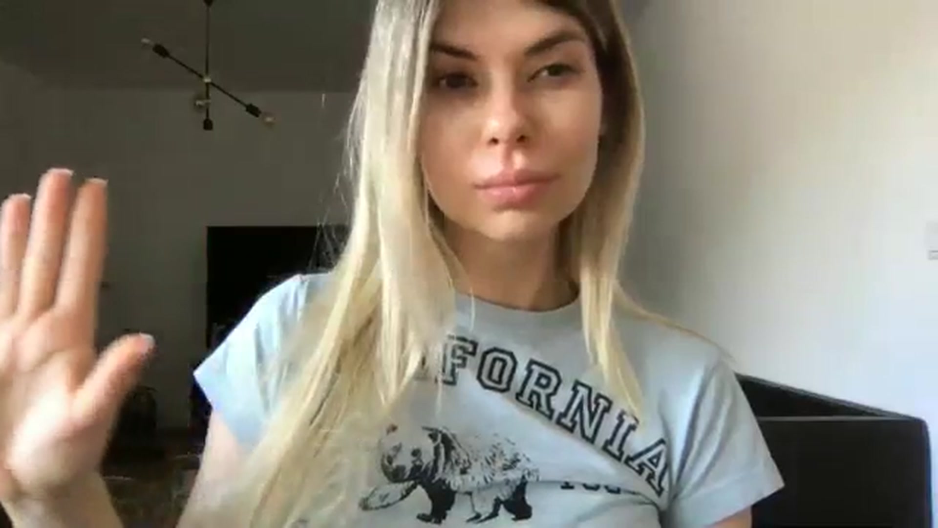 Gallery image thumbnail from neverinmylife's myfreecams stream on, 07/09/2024, 11:23 image 10 of 20