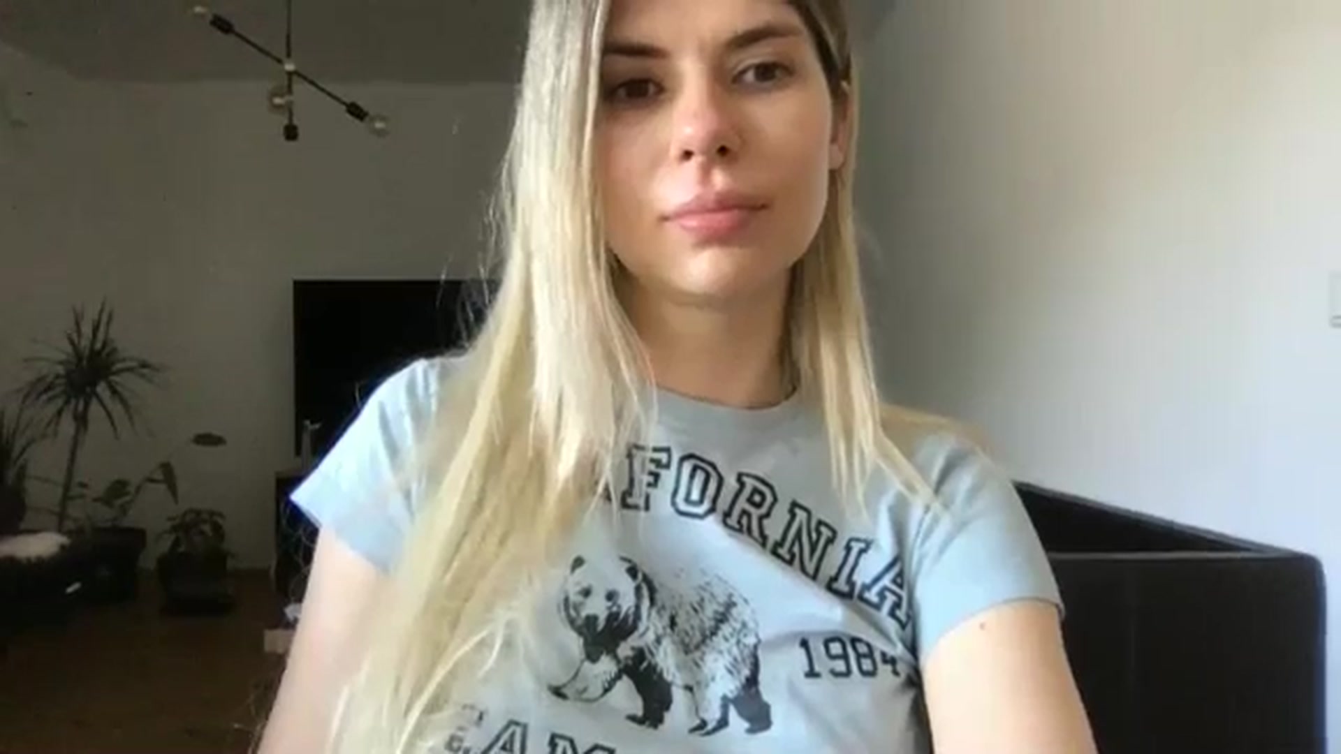 Gallery image thumbnail from neverinmylife's myfreecams stream on, 07/09/2024, 11:23 image 12 of 20