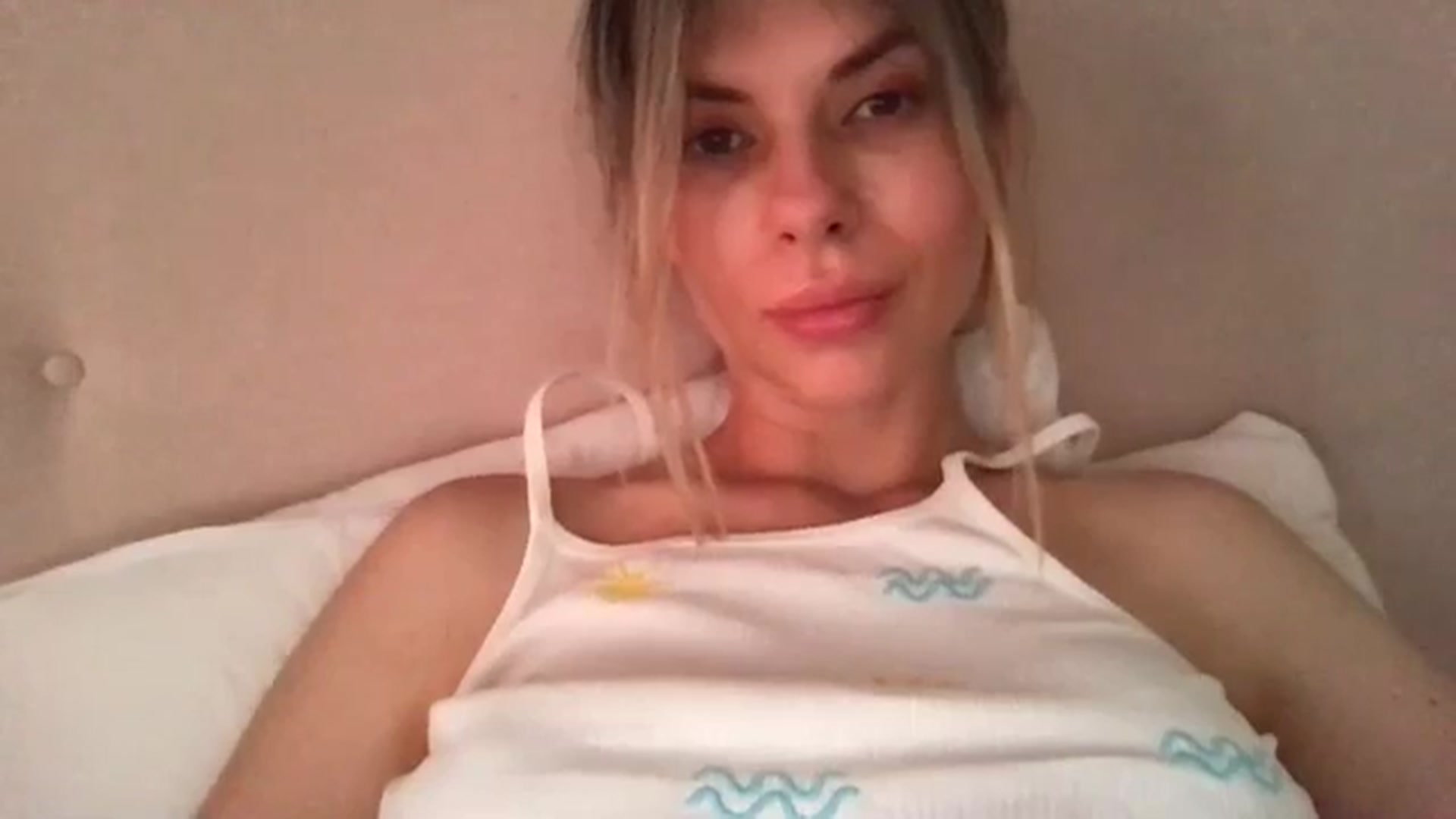 Gallery image thumbnail from neverinmylife's myfreecams stream on, 07/17/2024, 16:01 image 16 of 20