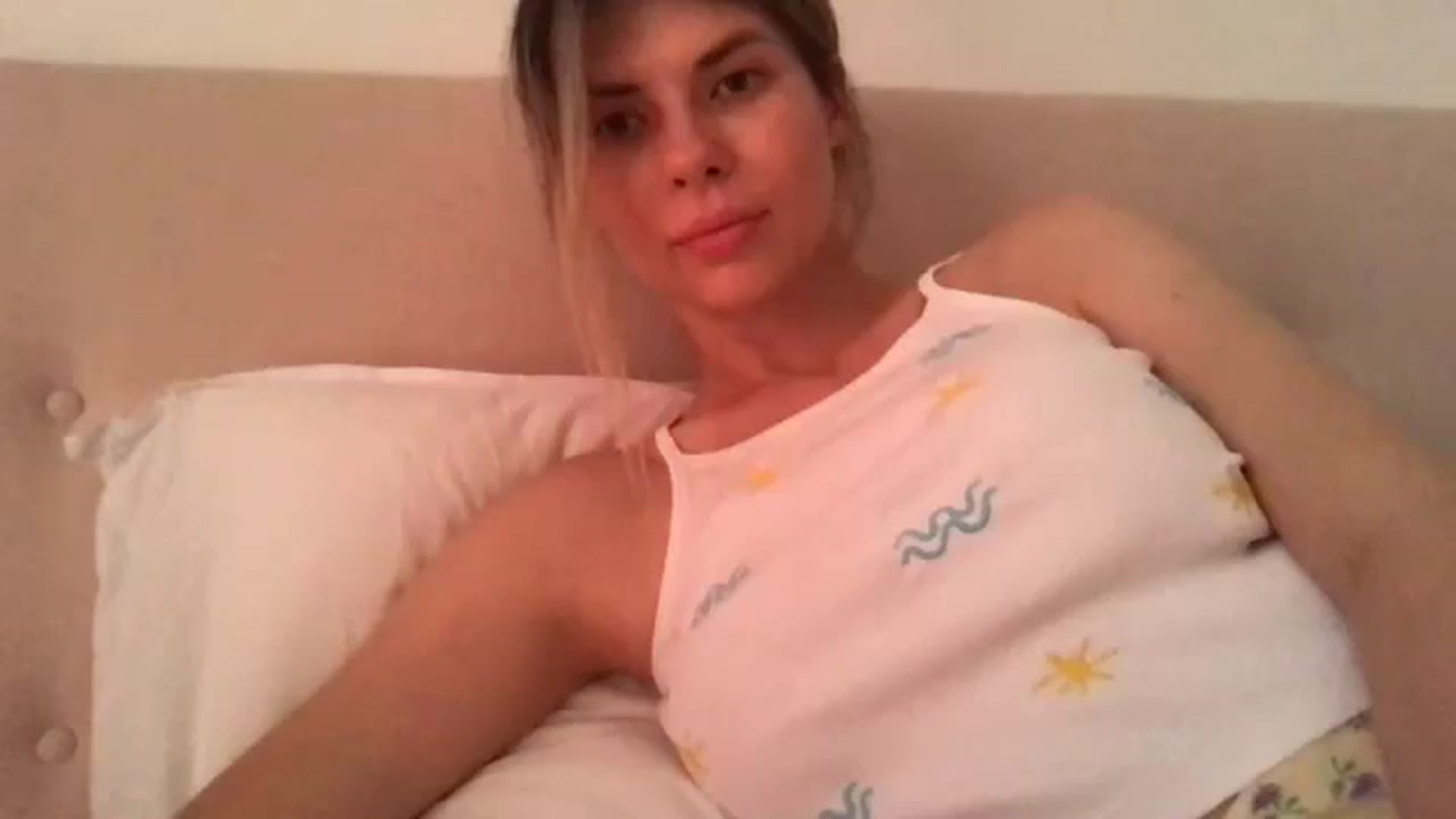 Gallery image thumbnail from neverinmylife's myfreecams stream on, 07/17/2024, 16:01 image 8 of 20
