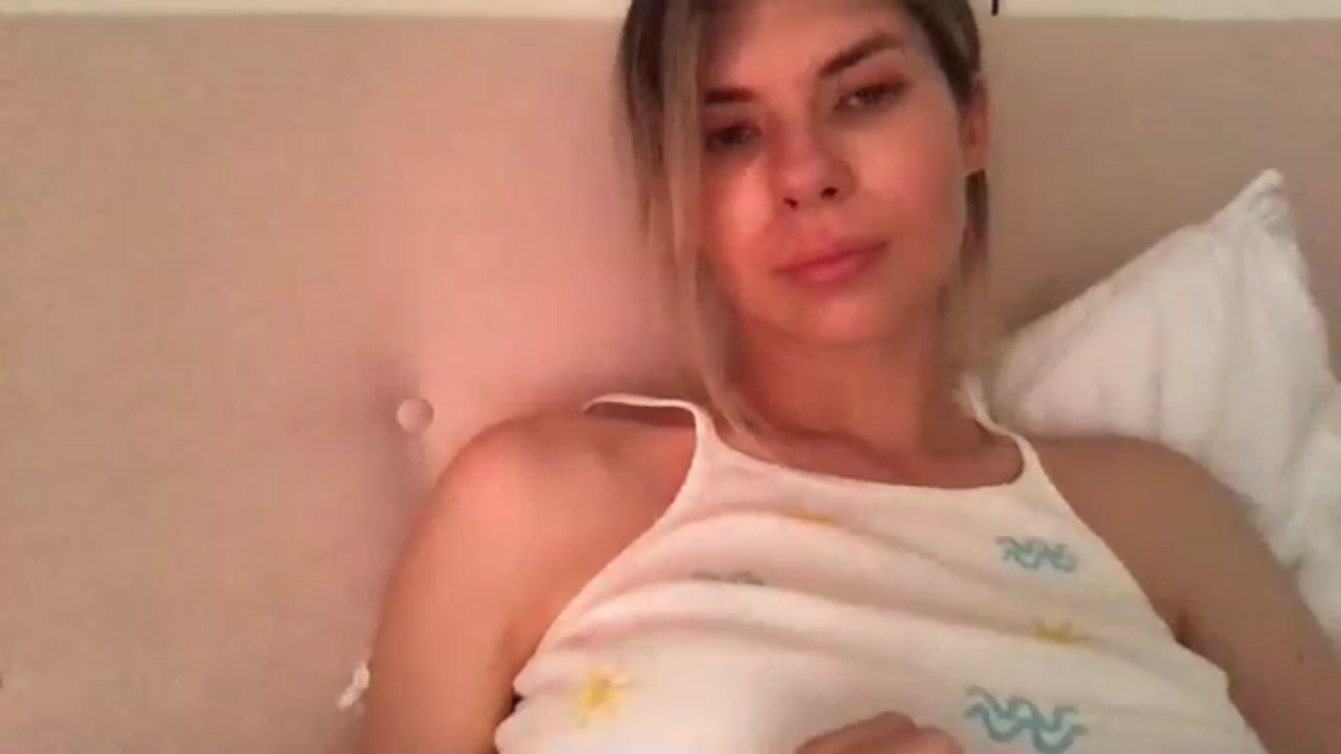 Gallery image thumbnail from neverinmylife's myfreecams stream on, 07/17/2024, 16:19 image 4 of 20