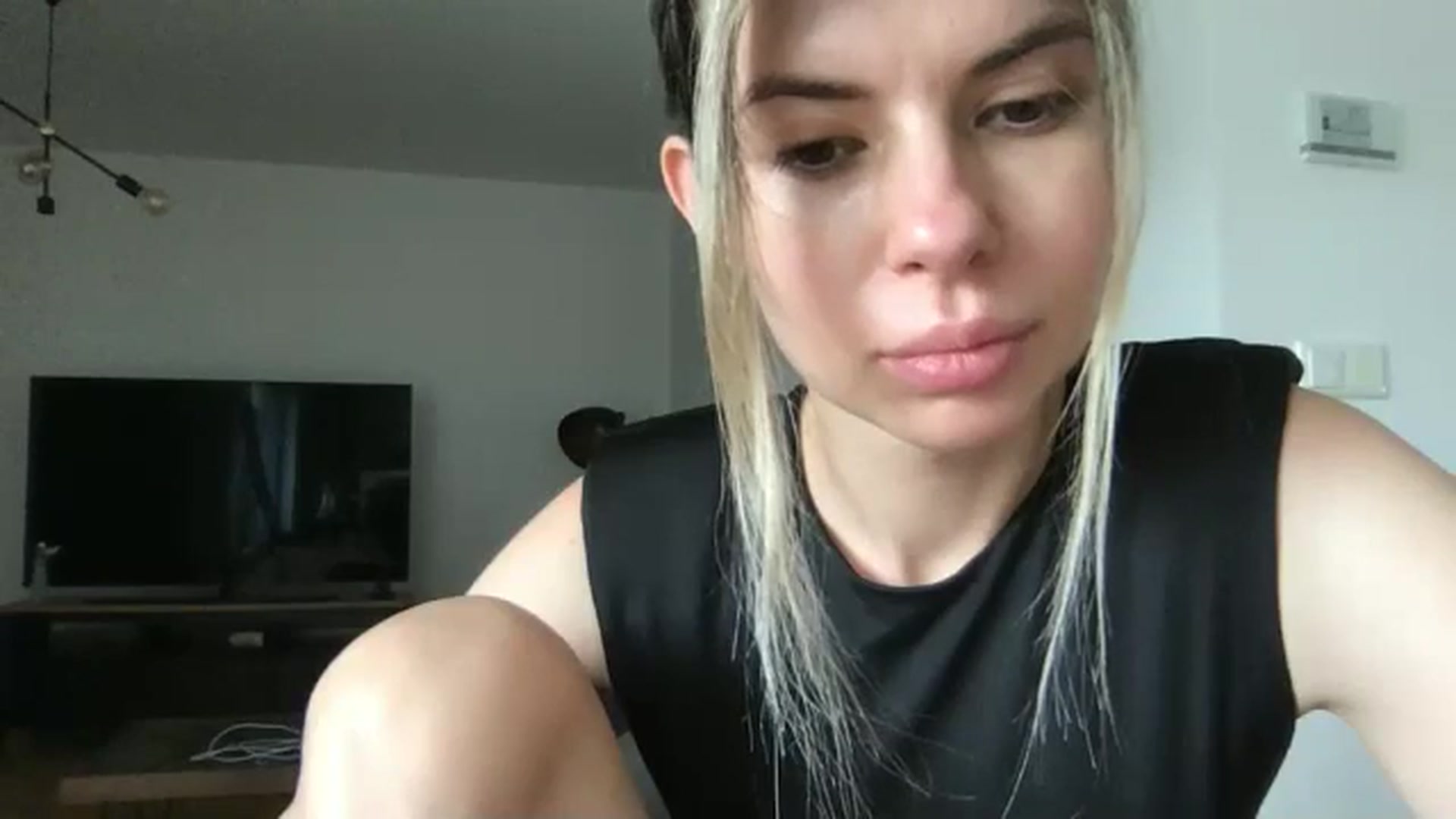 Gallery image thumbnail from neverinmylife's myfreecams stream on, 07/23/2024, 10:00 image 10 of 20
