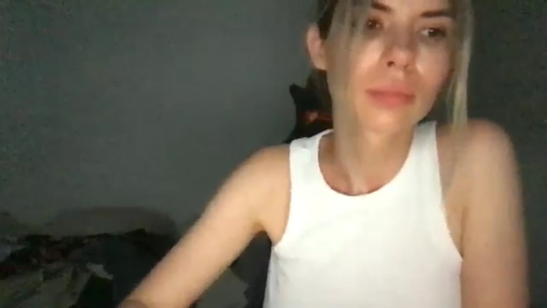 Gallery image thumbnail from neverinmylife's myfreecams stream on, 07/28/2024, 19:27 image 5 of 20