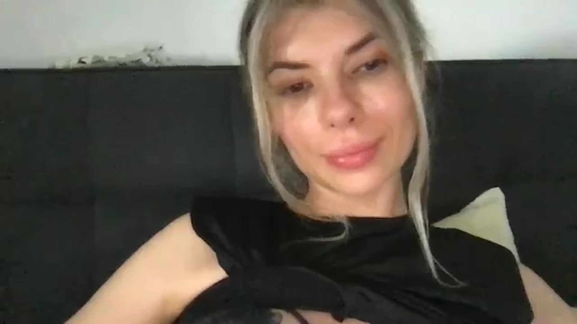 Gallery image thumbnail from neverinmylife's myfreecams stream on, 08/03/2024, 15:16 image 6 of 20
