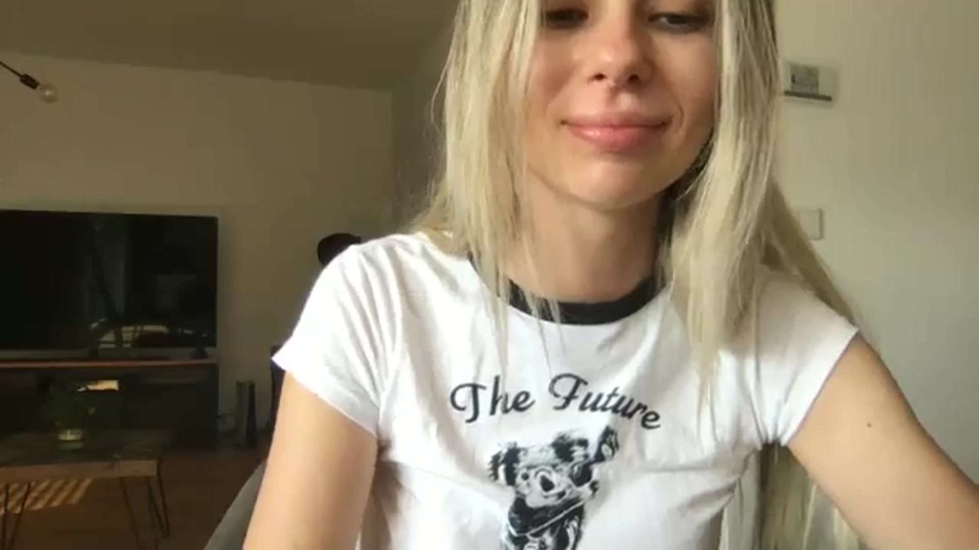 Gallery image thumbnail from neverinmylife's myfreecams stream on, 08/05/2024, 15:08 image 11 of 20