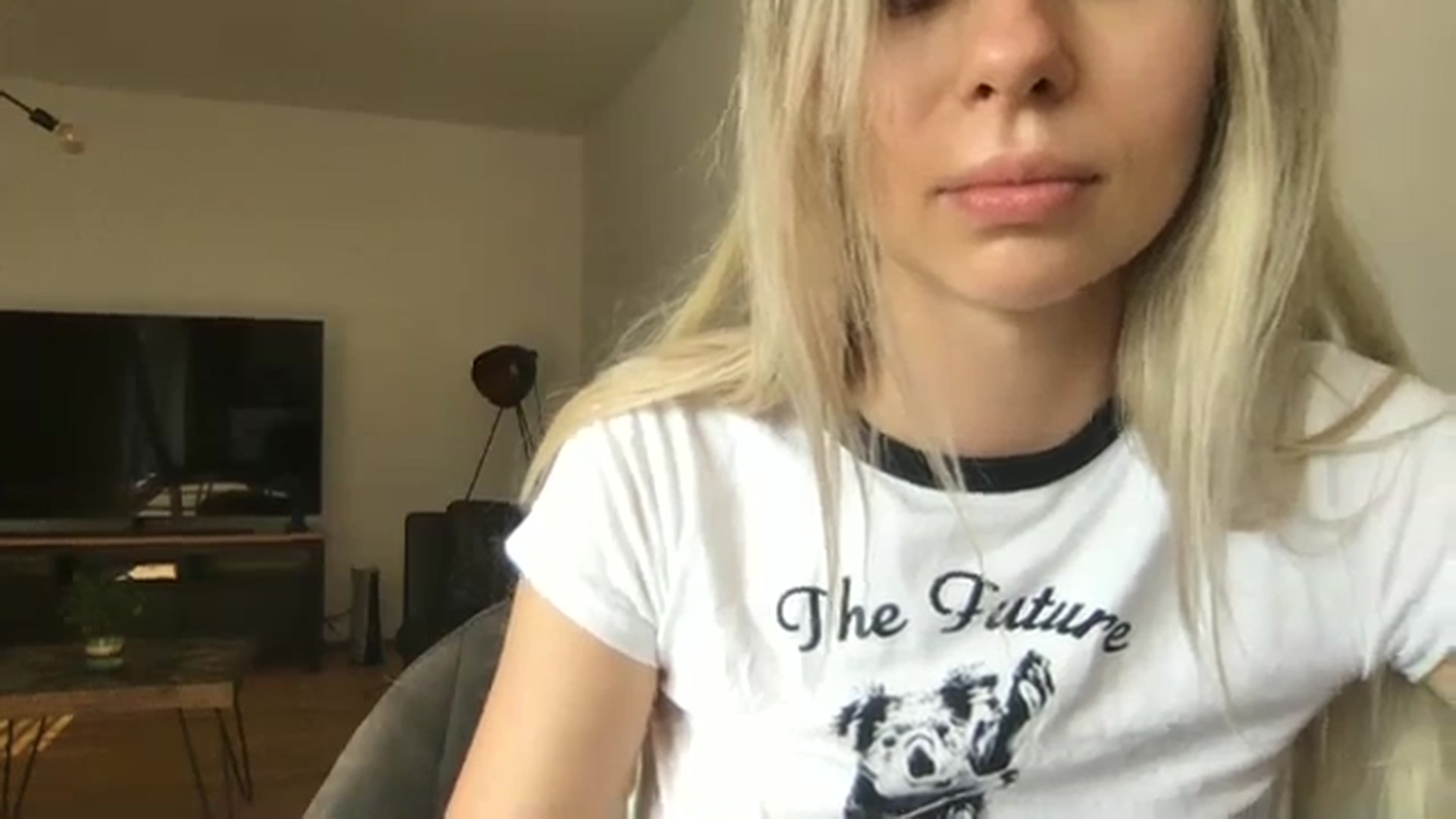 Gallery image thumbnail from neverinmylife's myfreecams stream on, 08/05/2024, 15:08 image 7 of 20