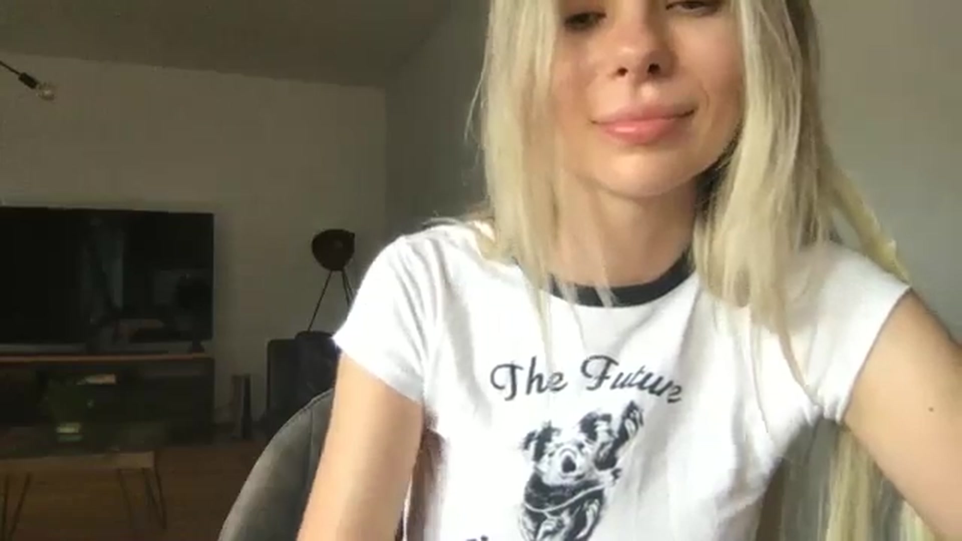 Gallery image thumbnail from neverinmylife's myfreecams stream on, 08/05/2024, 15:08 image 15 of 20