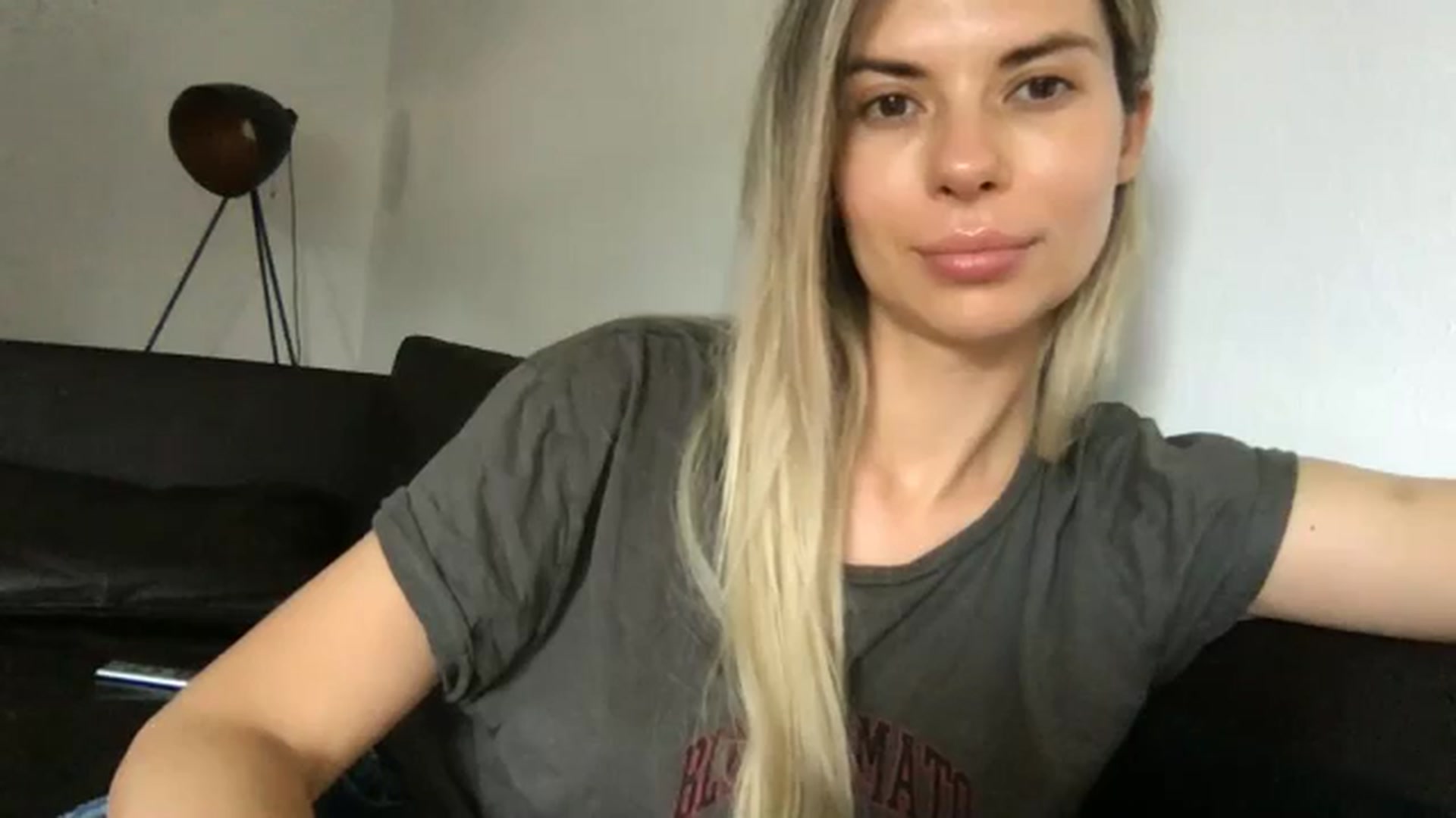 Gallery image thumbnail from neverinmylife's myfreecams stream on, 08/12/2024, 11:37 image 12 of 20