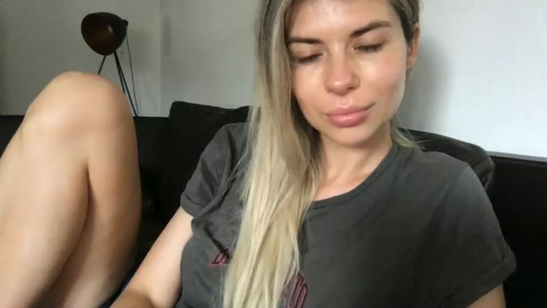 Gallery image thumbnail from neverinmylife's myfreecams stream on, 08/12/2024, 11:37 image 20 of 20