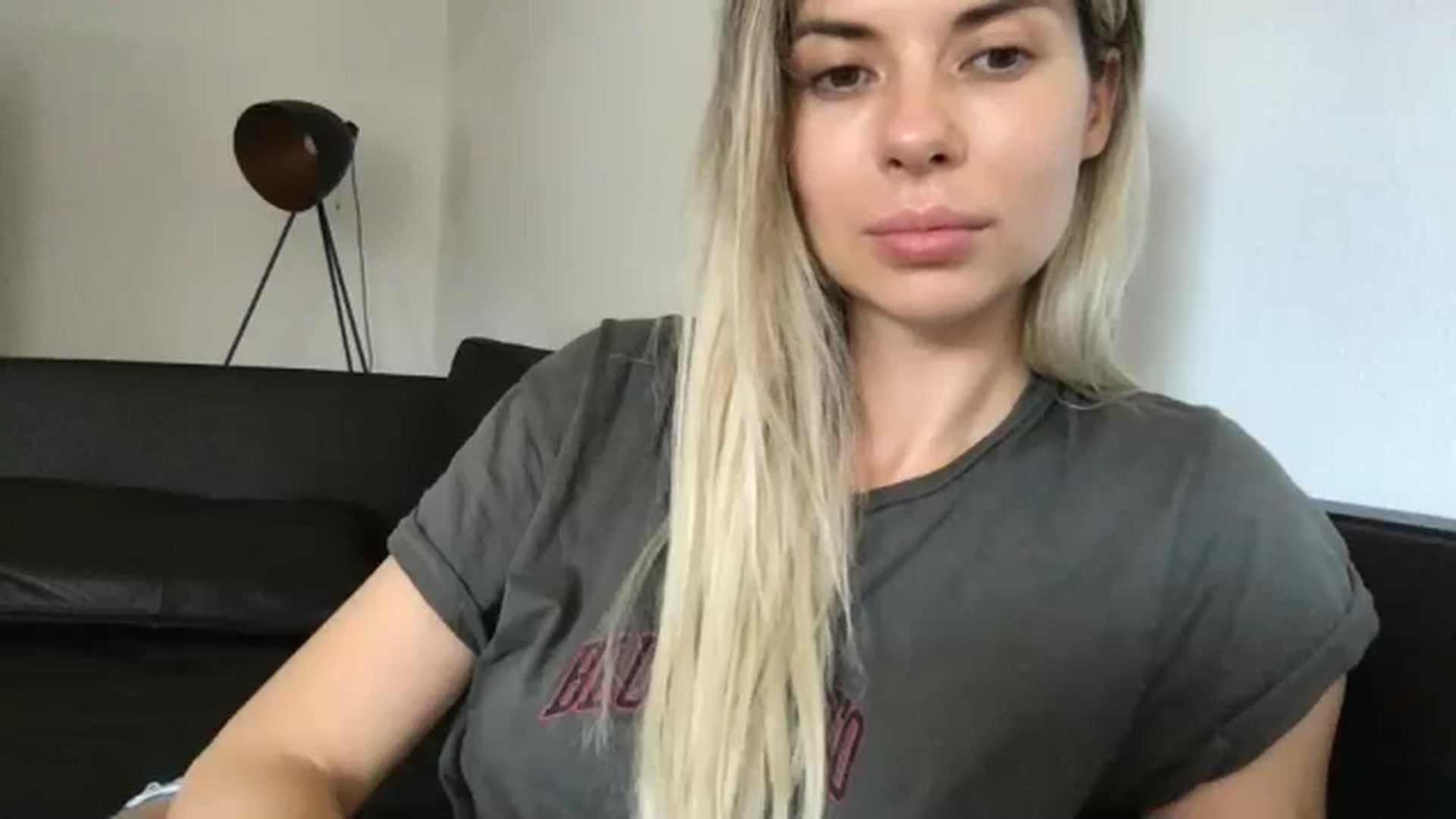 Gallery image thumbnail from neverinmylife's myfreecams stream on, 08/12/2024, 13:19 image 18 of 20
