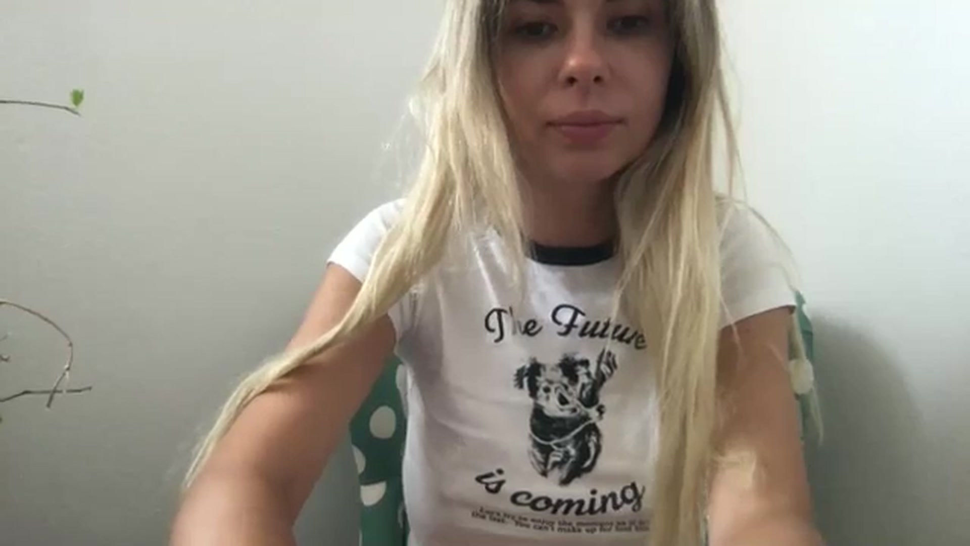 Gallery image thumbnail from neverinmylife's myfreecams stream on, 08/22/2024, 10:15 image 14 of 20