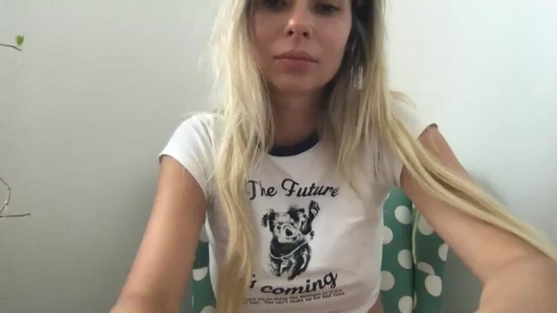 Gallery image thumbnail from neverinmylife's myfreecams stream on, 08/22/2024, 11:39 image 8 of 20