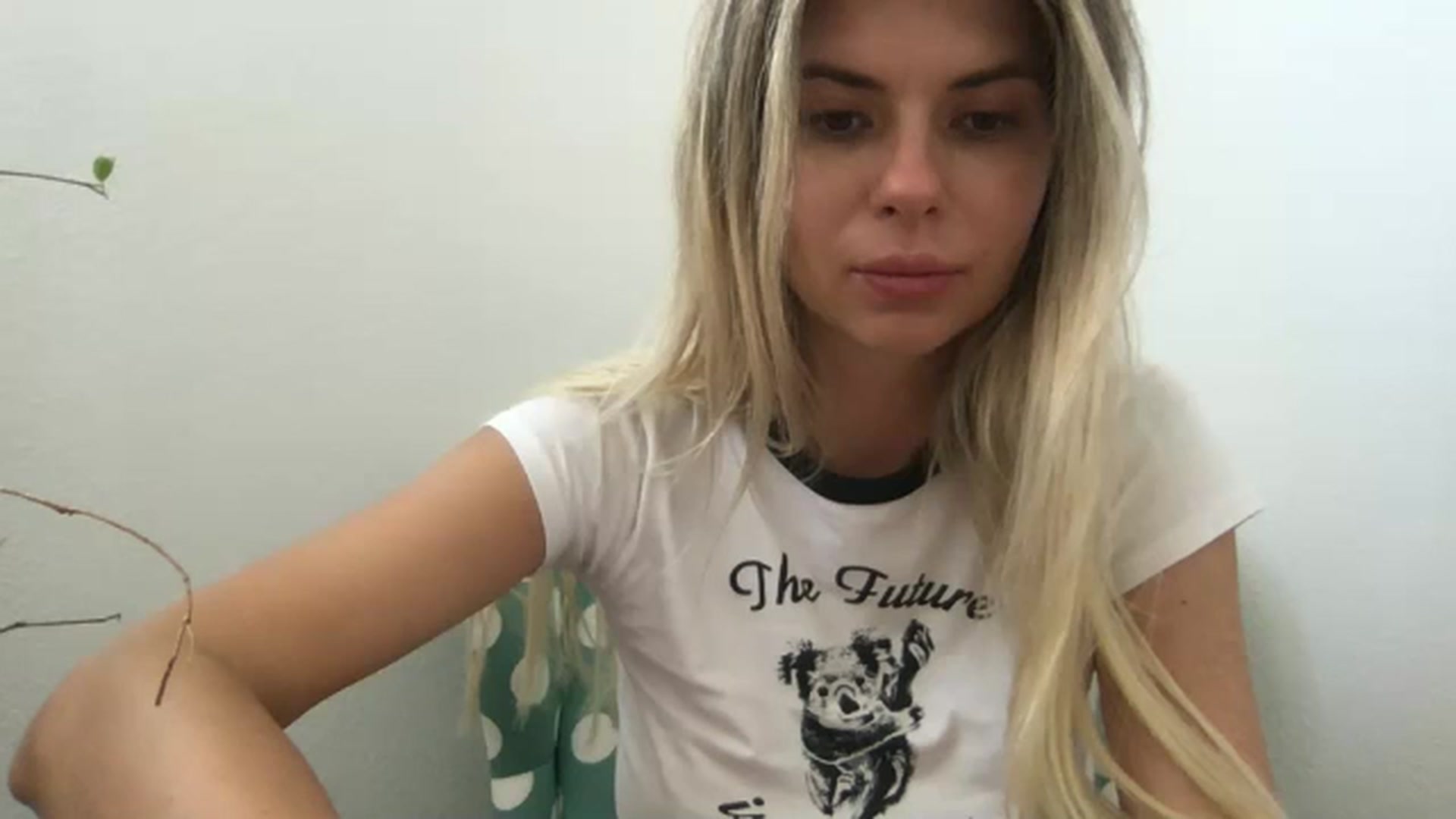 Gallery image thumbnail from neverinmylife's myfreecams stream on, 08/24/2024, 13:00 image 12 of 20