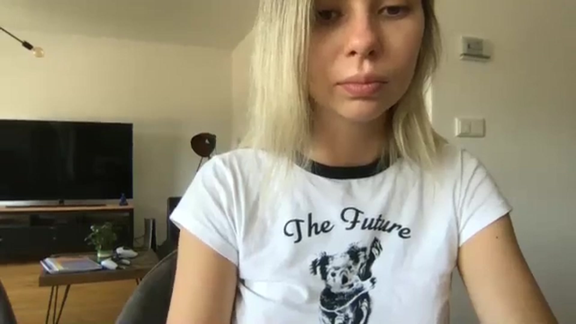 Gallery image thumbnail from neverinmylife's myfreecams stream on, 08/27/2024, 12:31 image 19 of 20