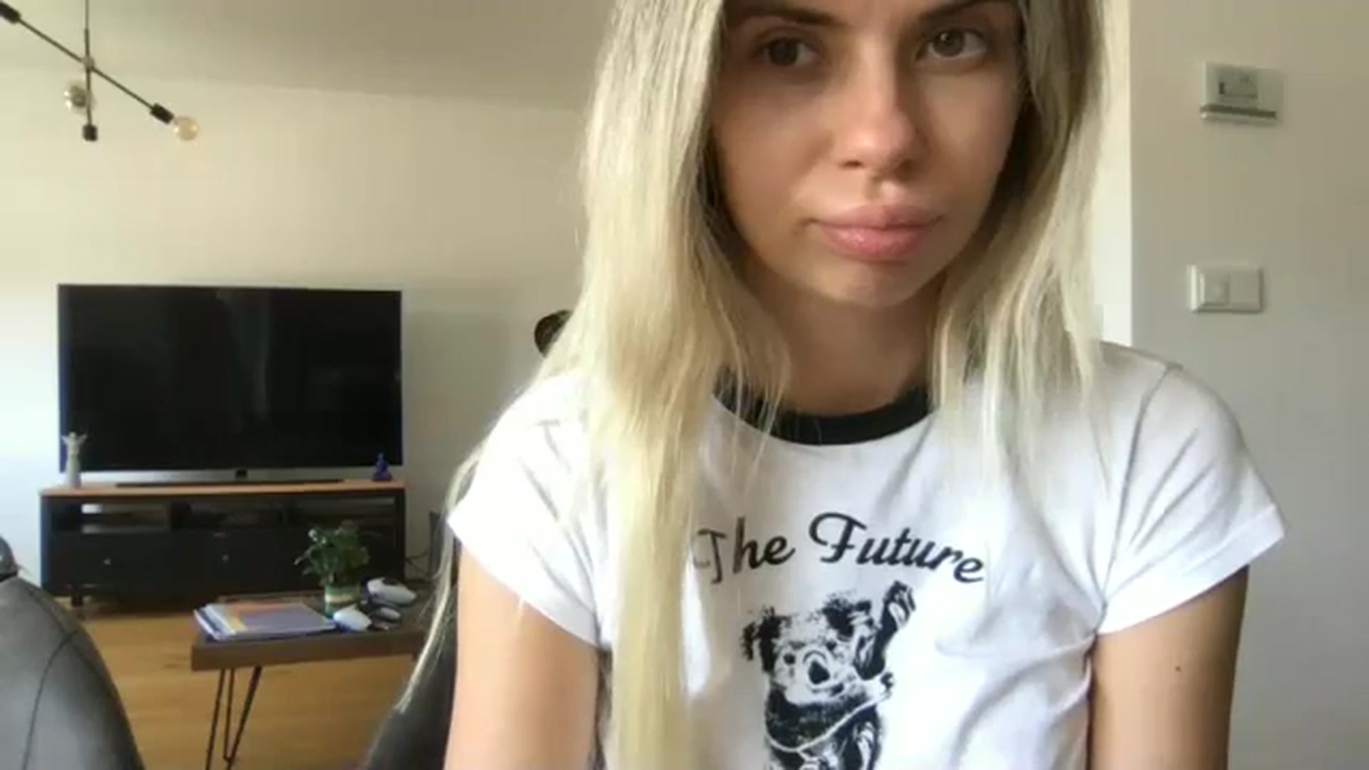 Gallery image thumbnail from neverinmylife's myfreecams stream on, 08/27/2024, 13:23 image 3 of 20