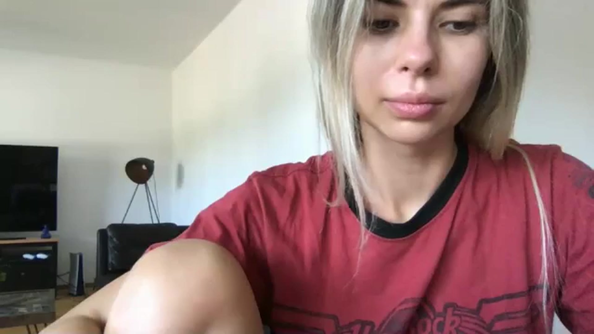 Gallery image thumbnail from neverinmylife's myfreecams stream on, 08/29/2024, 10:43 image 5 of 20