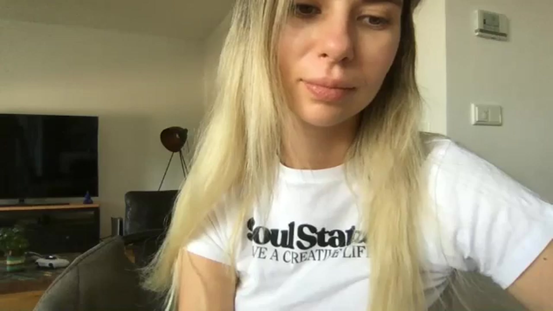 Gallery image thumbnail from neverinmylife's myfreecams stream on, 09/04/2024, 10:46 image 6 of 20
