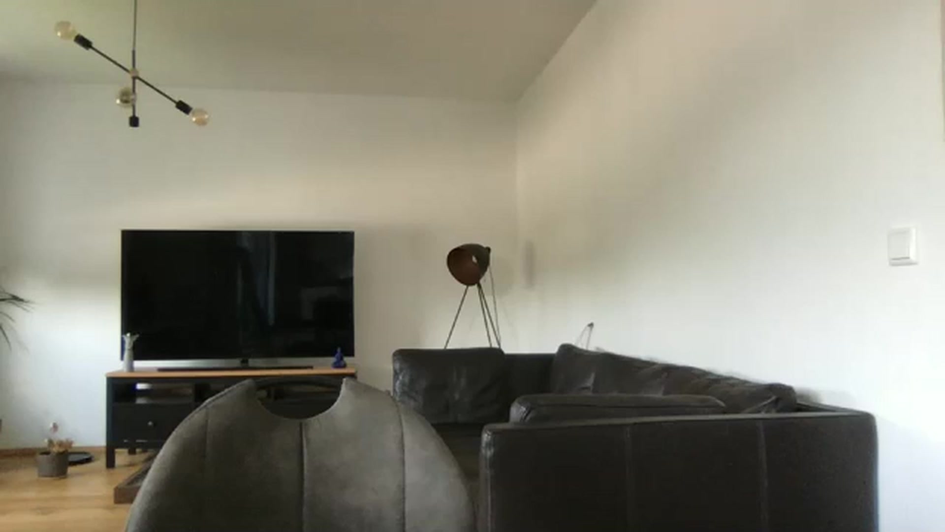 Gallery image thumbnail from neverinmylife's myfreecams stream on, 09/04/2024, 11:38 image 8 of 20