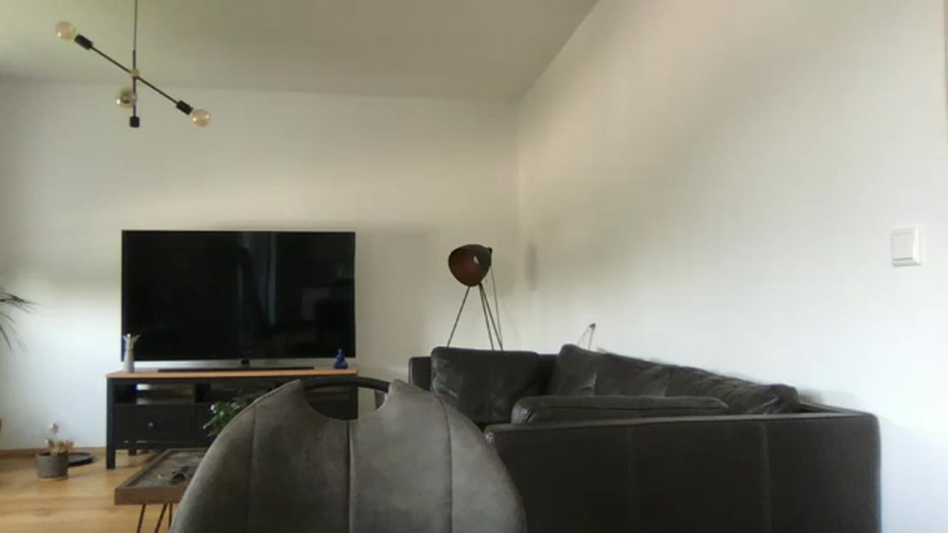 Gallery image thumbnail from neverinmylife's myfreecams stream on, 09/04/2024, 11:38 image 11 of 20