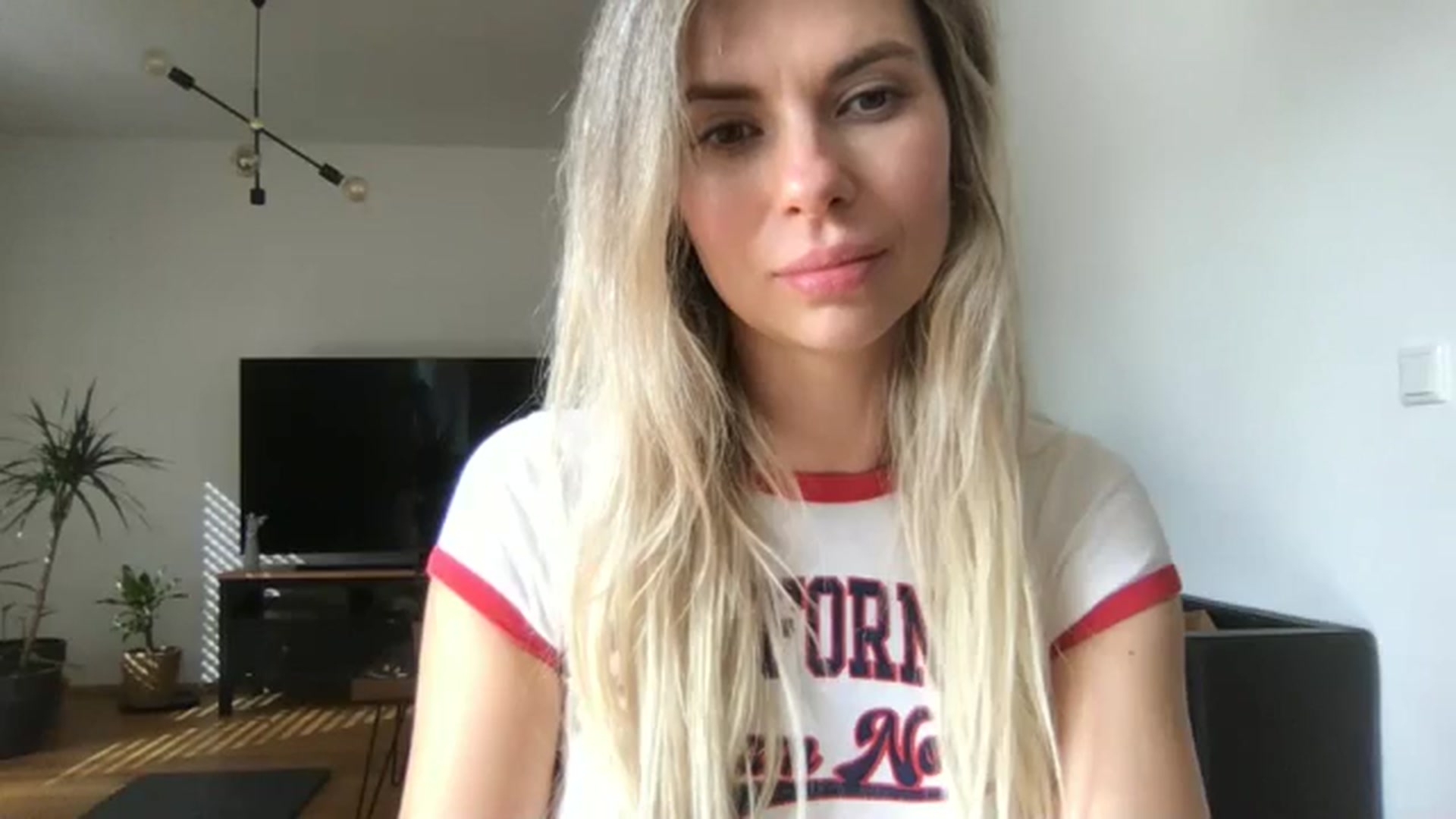 Gallery image thumbnail from neverinmylife's myfreecams stream on, 09/10/2024, 14:08 image 10 of 20