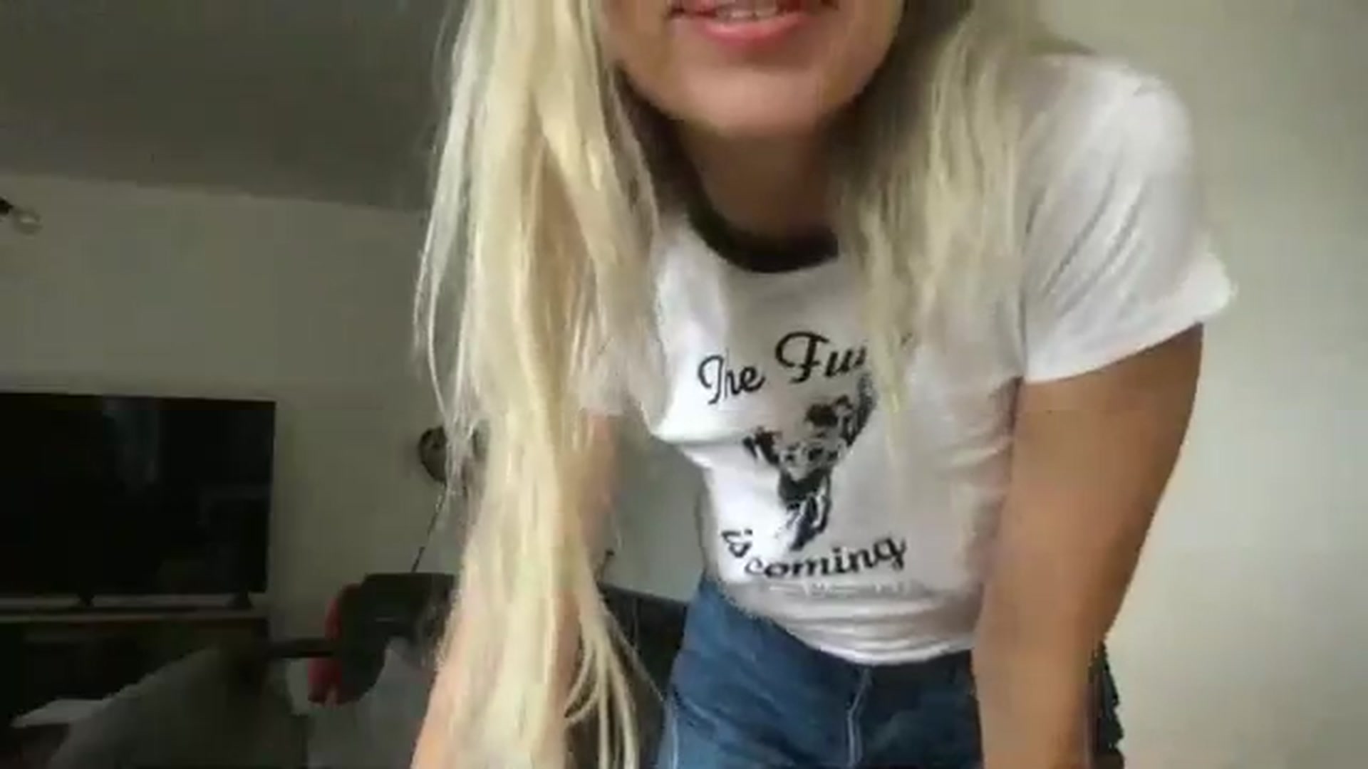 Gallery image thumbnail from neverinmylife's myfreecams stream on, 09/13/2024, 07:58 image 11 of 20