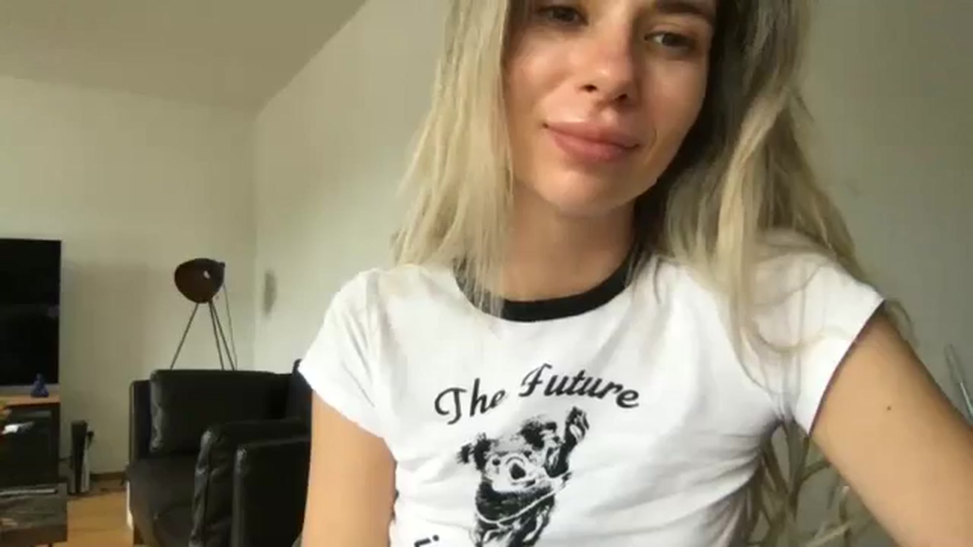 Gallery image thumbnail from neverinmylife's myfreecams stream on, 09/14/2024, 10:50 image 14 of 20