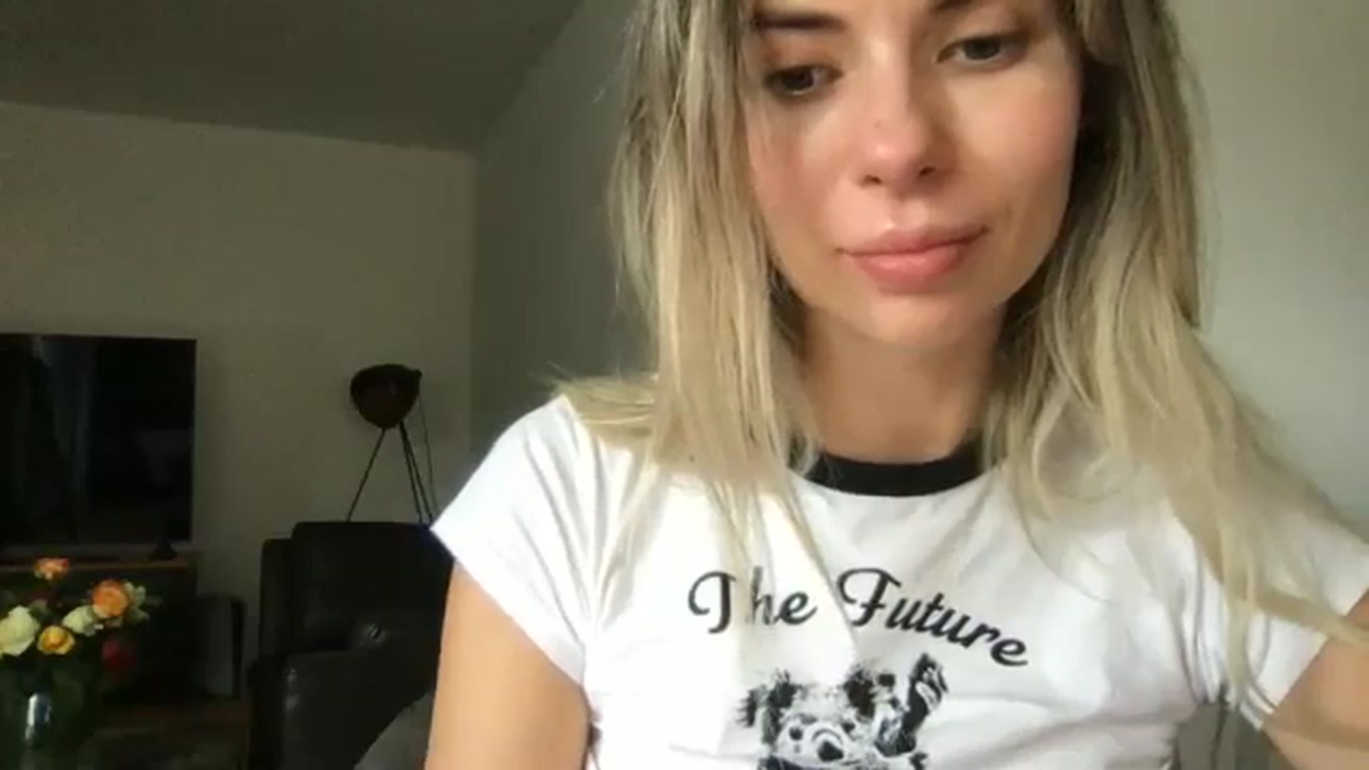 Gallery image thumbnail from neverinmylife's myfreecams stream on, 09/15/2024, 13:34 image 19 of 20