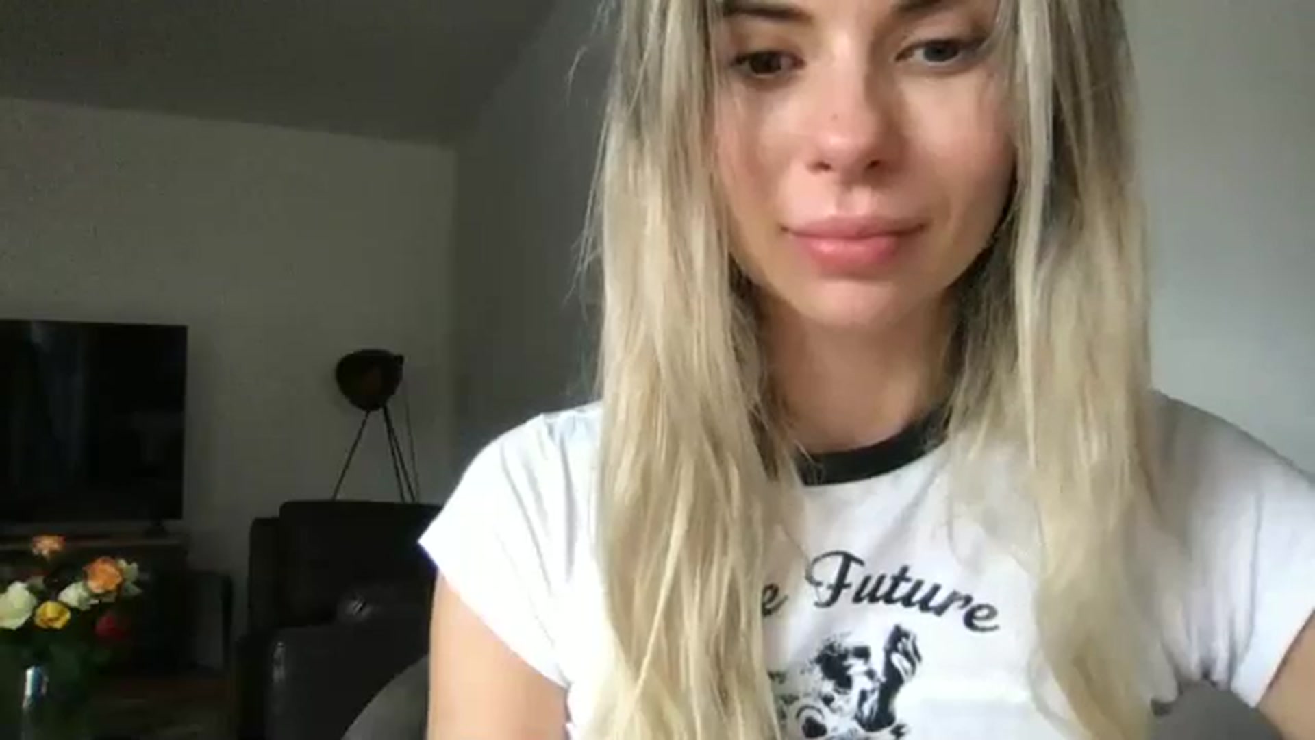 Gallery image thumbnail from neverinmylife's myfreecams stream on, 09/15/2024, 13:34 image 4 of 20