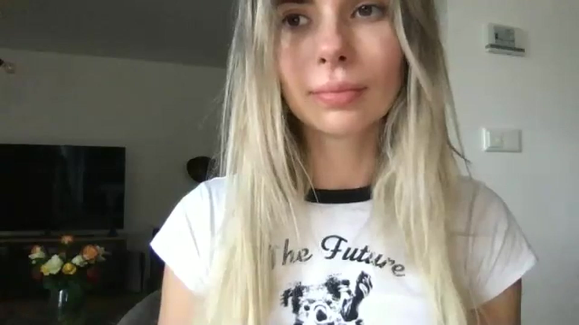 Gallery image thumbnail from neverinmylife's myfreecams stream on, 09/15/2024, 14:29 image 20 of 20