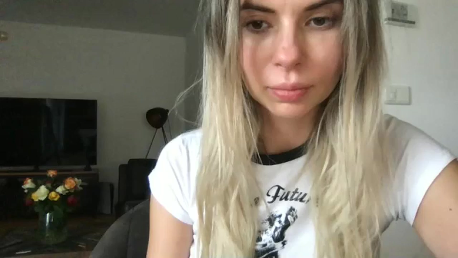 Gallery image thumbnail from neverinmylife's myfreecams stream on, 09/15/2024, 14:29 image 1 of 20