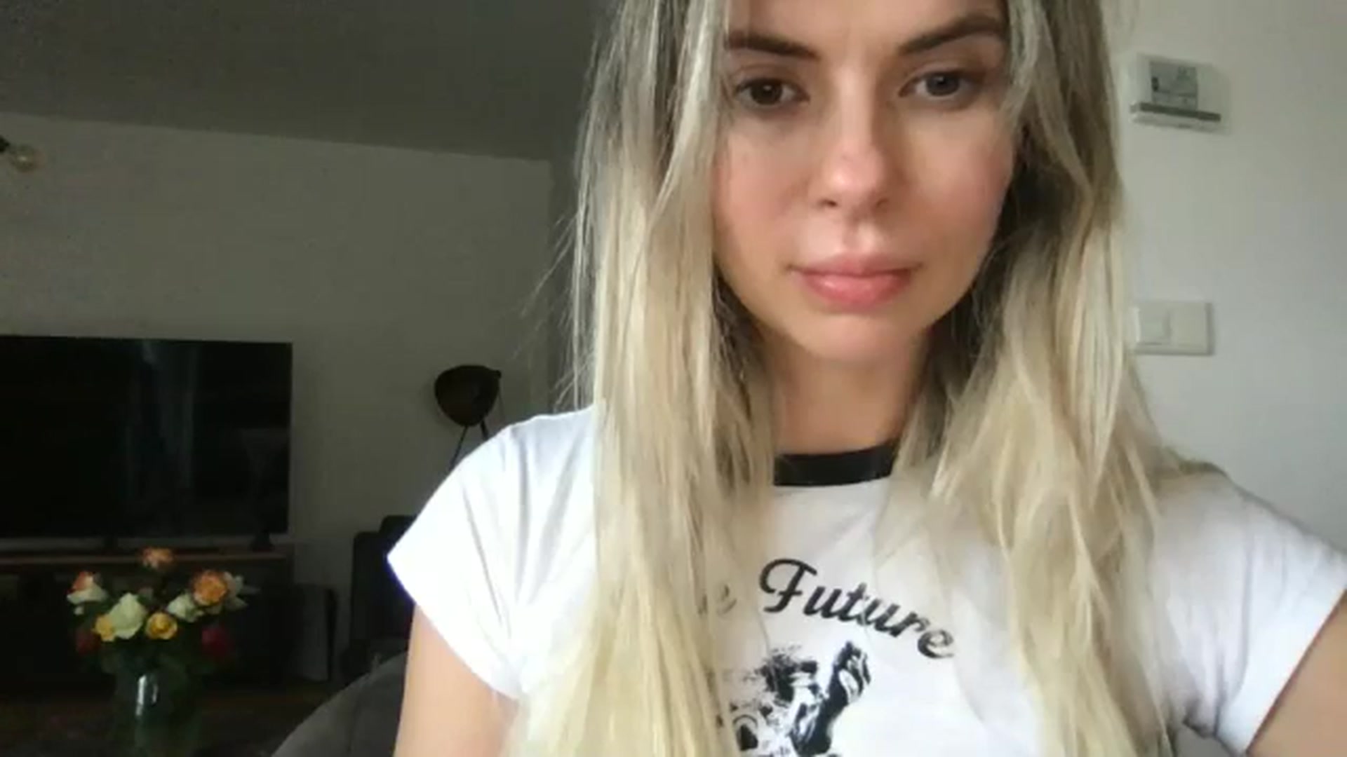 Gallery image thumbnail from neverinmylife's myfreecams stream on, 09/15/2024, 14:29 image 18 of 20