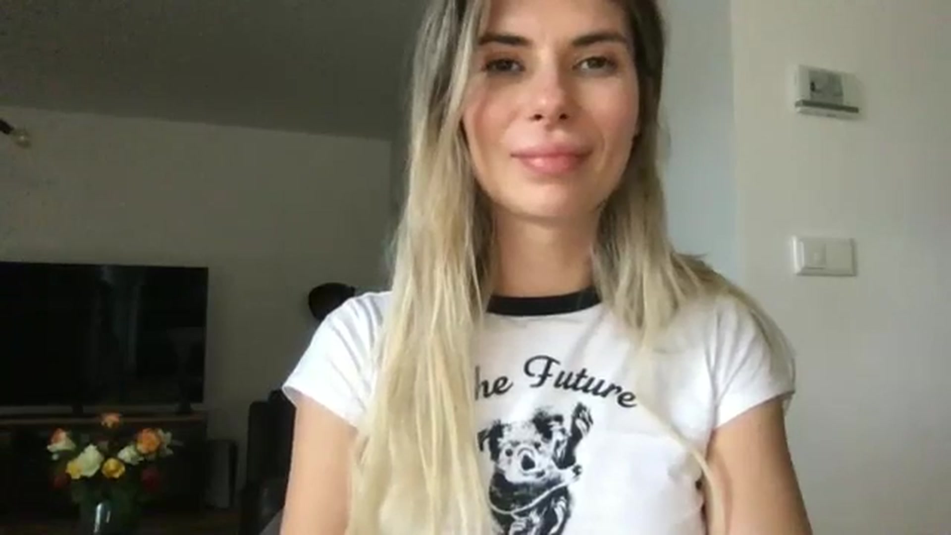 Gallery image thumbnail from neverinmylife's myfreecams stream on, 09/15/2024, 14:55 image 4 of 20