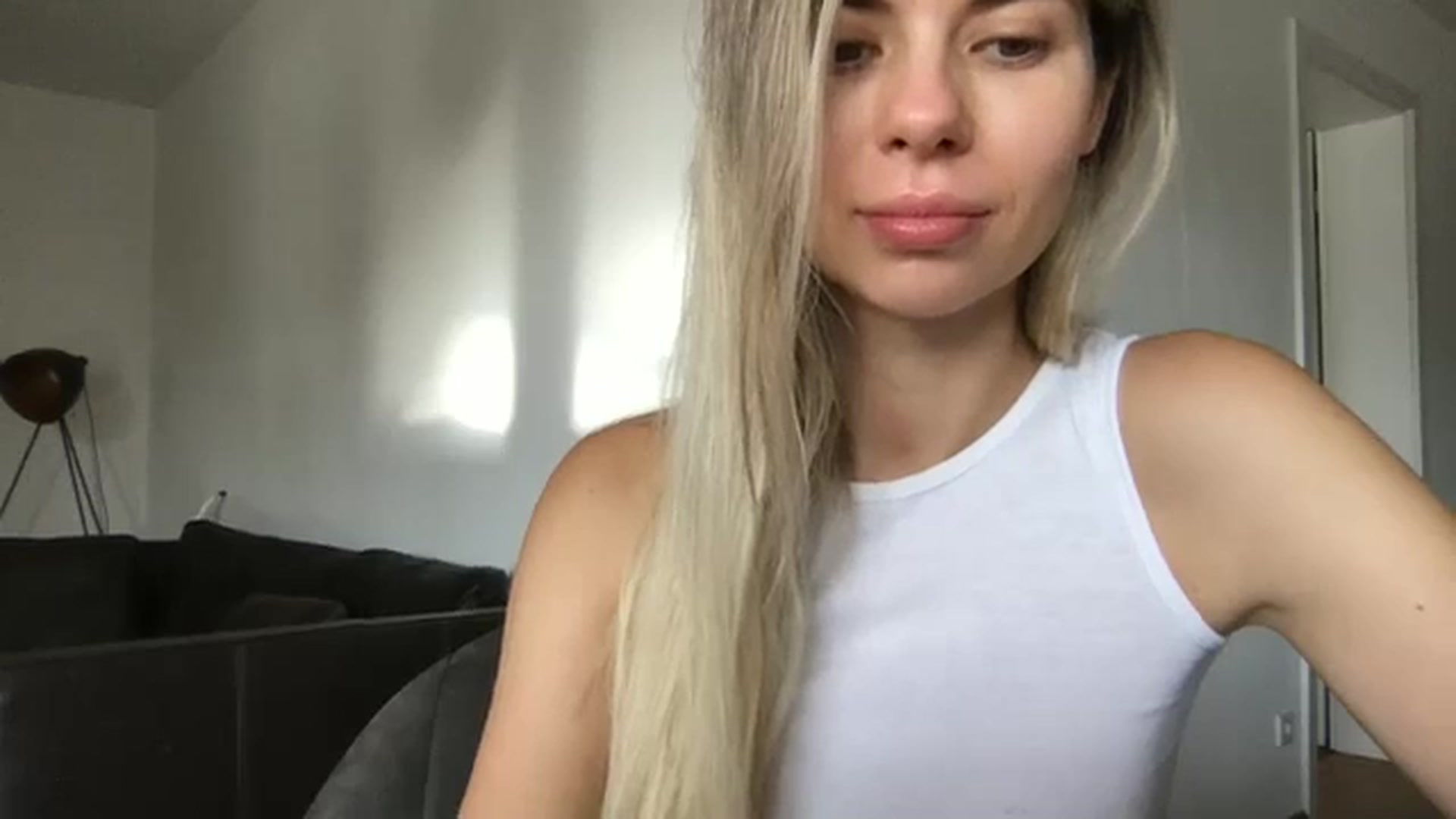 Gallery image thumbnail from neverinmylife's myfreecams stream on, 09/23/2024, 13:20 image 20 of 20