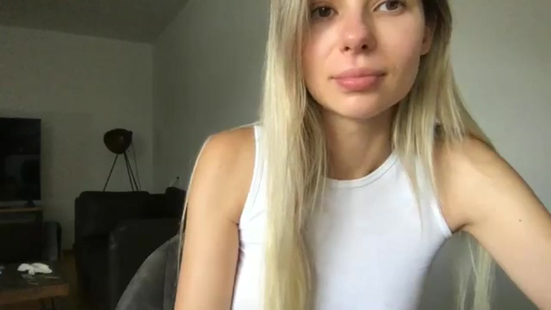 Gallery image thumbnail from neverinmylife's myfreecams stream on, 09/24/2024, 11:53 image 6 of 20