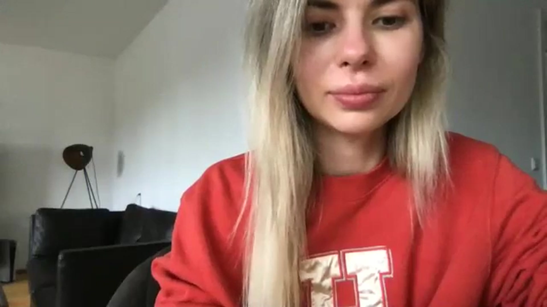 Gallery image thumbnail from neverinmylife's myfreecams stream on, 09/26/2024, 10:23 image 7 of 20