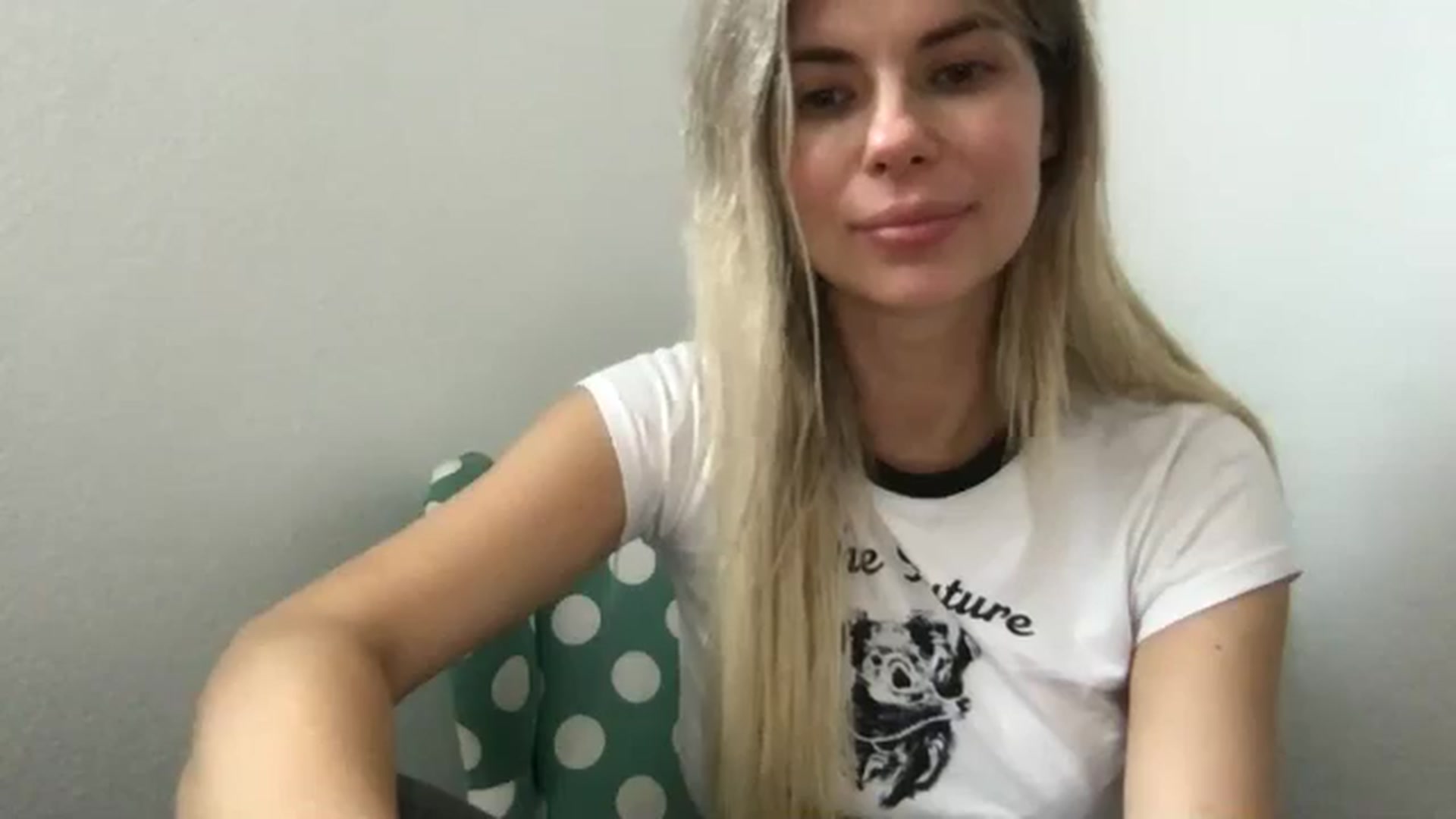 Gallery image thumbnail from neverinmylife's myfreecams stream on, 09/27/2024, 11:41 image 6 of 20