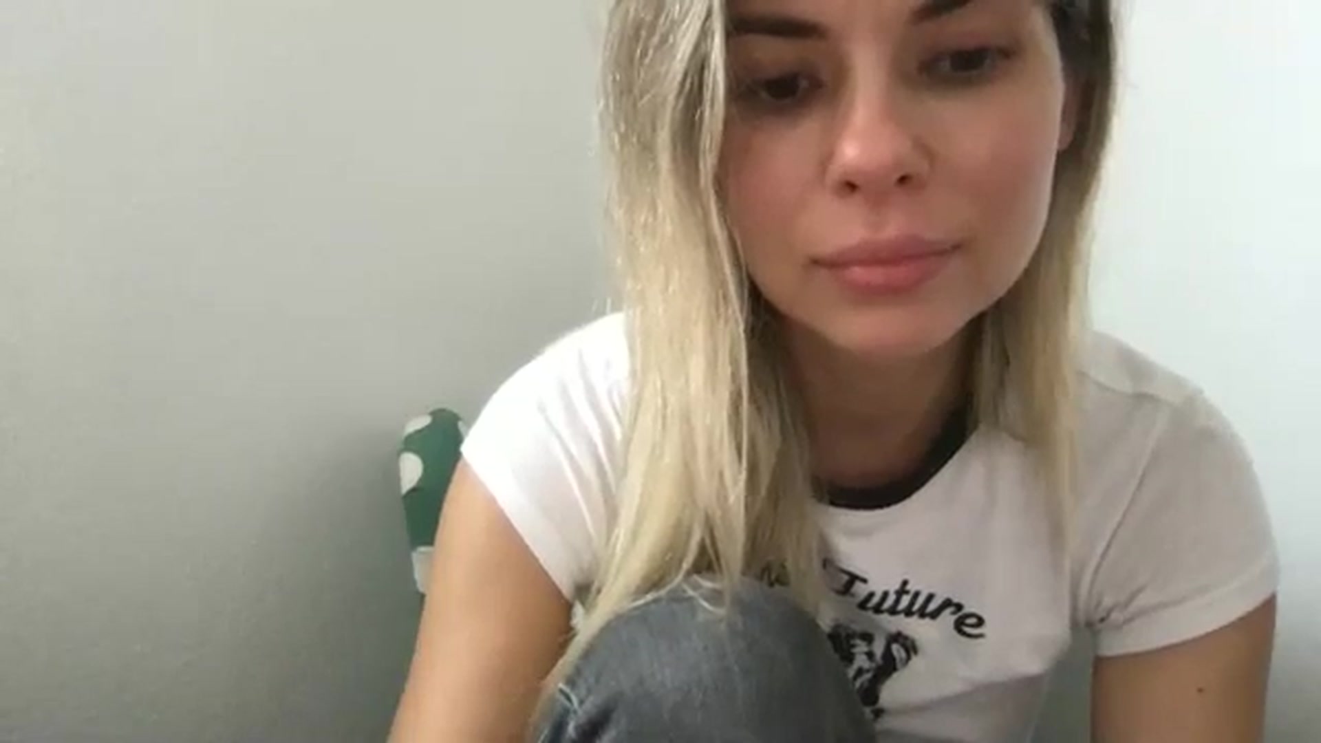 Gallery image thumbnail from neverinmylife's myfreecams stream on, 09/27/2024, 11:41 image 11 of 20