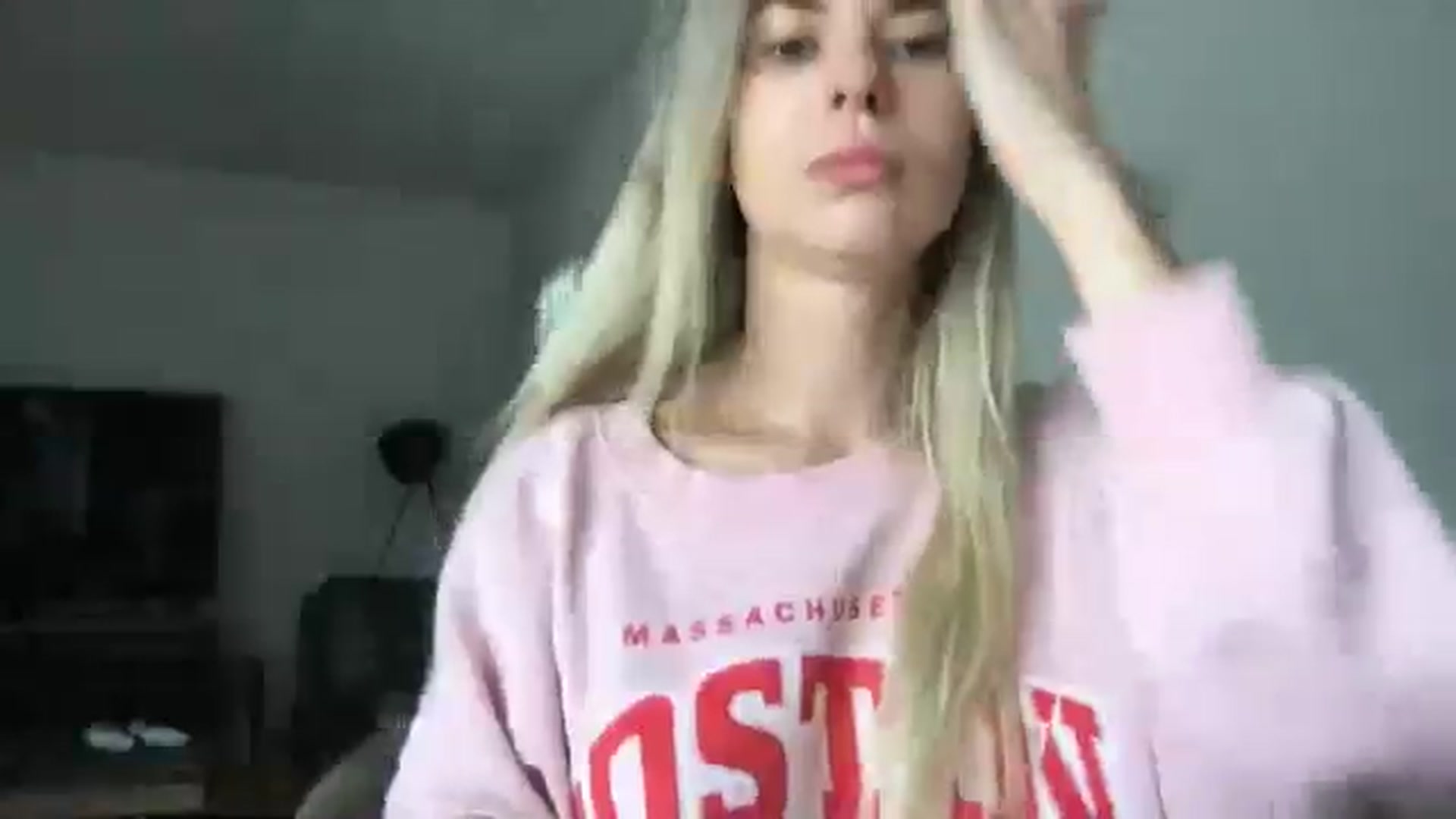 Gallery image thumbnail from neverinmylife's myfreecams stream on, 10/01/2024, 12:44 image 20 of 20