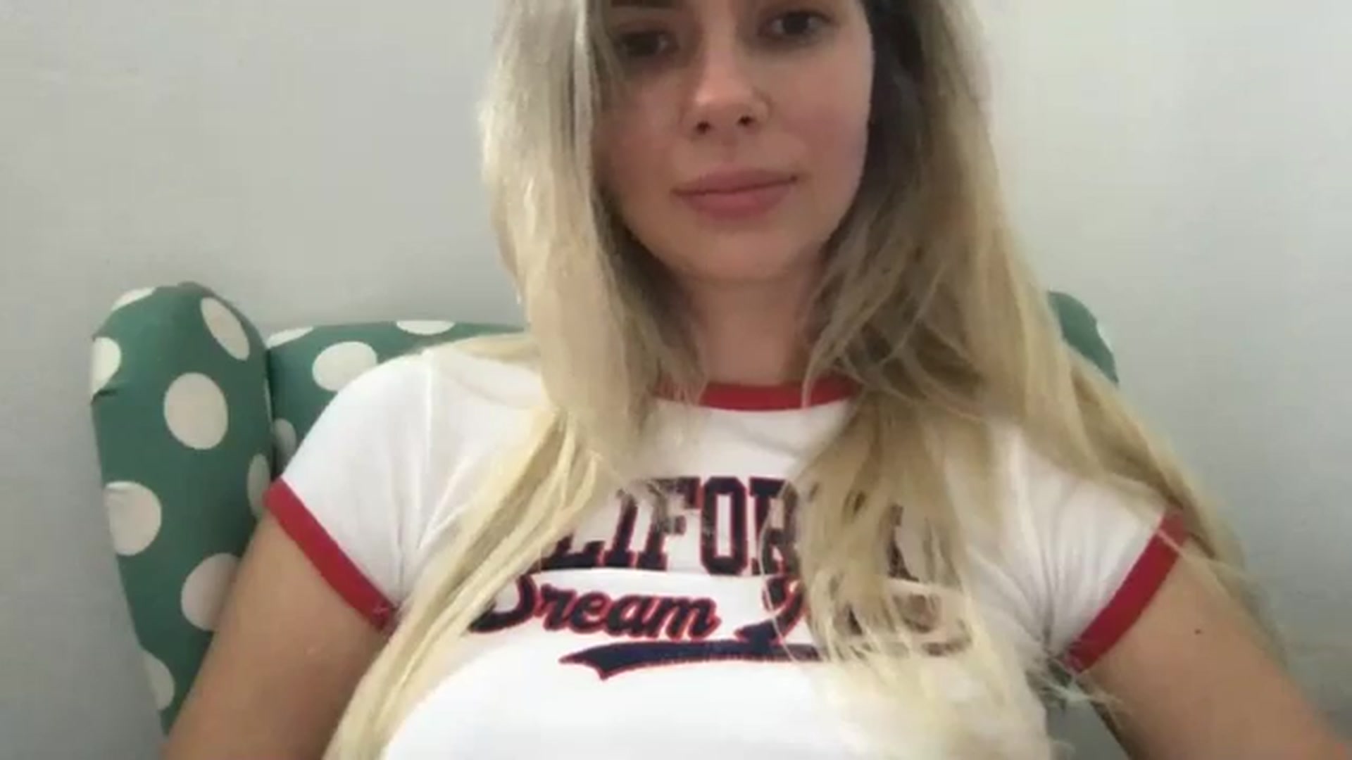 Gallery image thumbnail from neverinmylife's myfreecams stream on, 10/03/2024, 13:50 image 3 of 20